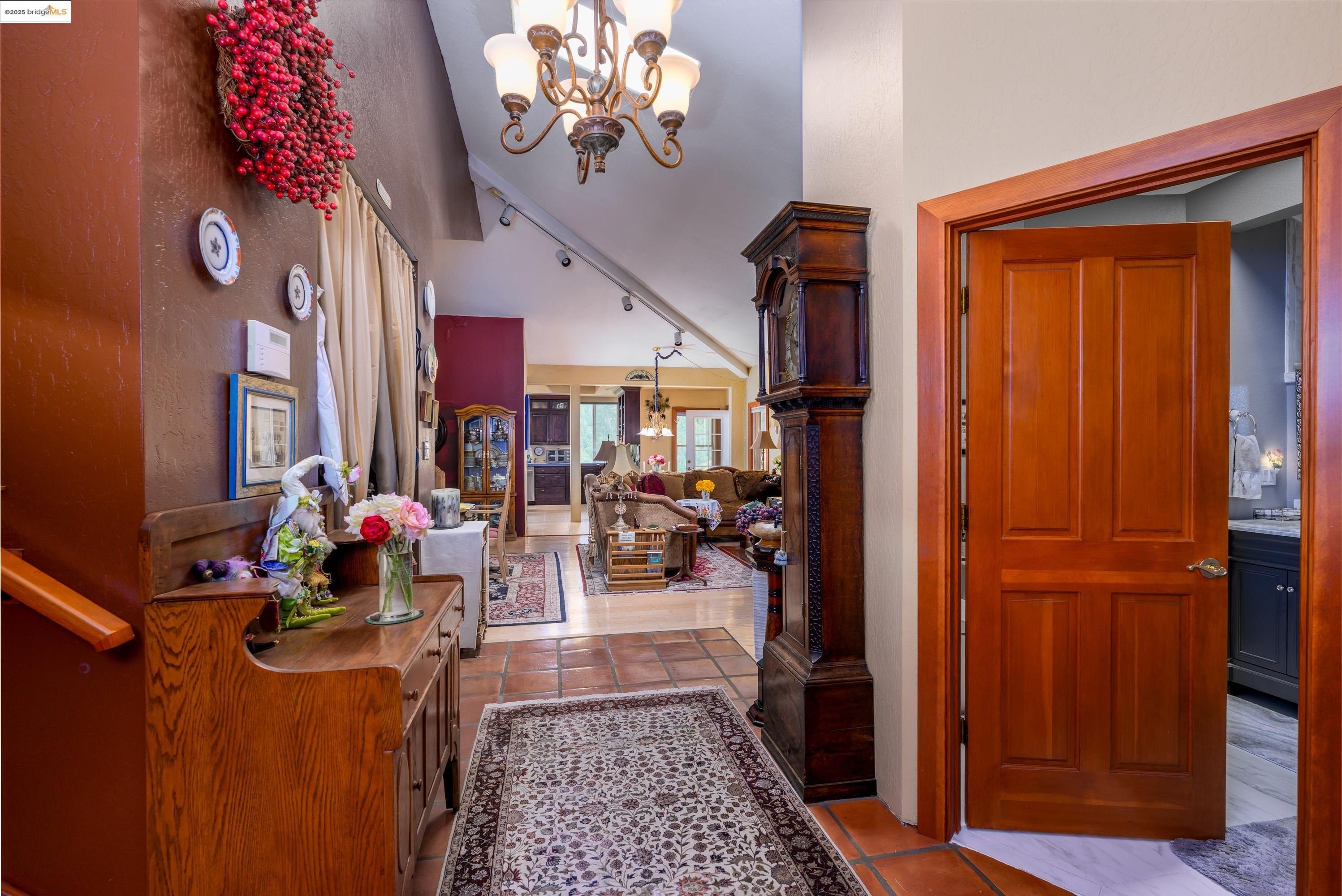 Twain Harte, California, 95383, United States, 3 Bedrooms Bedrooms, ,5 BathroomsBathrooms,Residential,For Sale,1900686