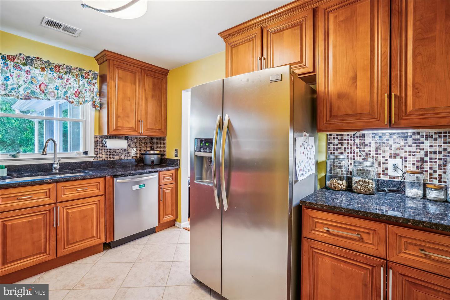 Annapolis, Maryland, 21403, United States, 4 Bedrooms Bedrooms, ,2 BathroomsBathrooms,Residential,For Sale,1896328