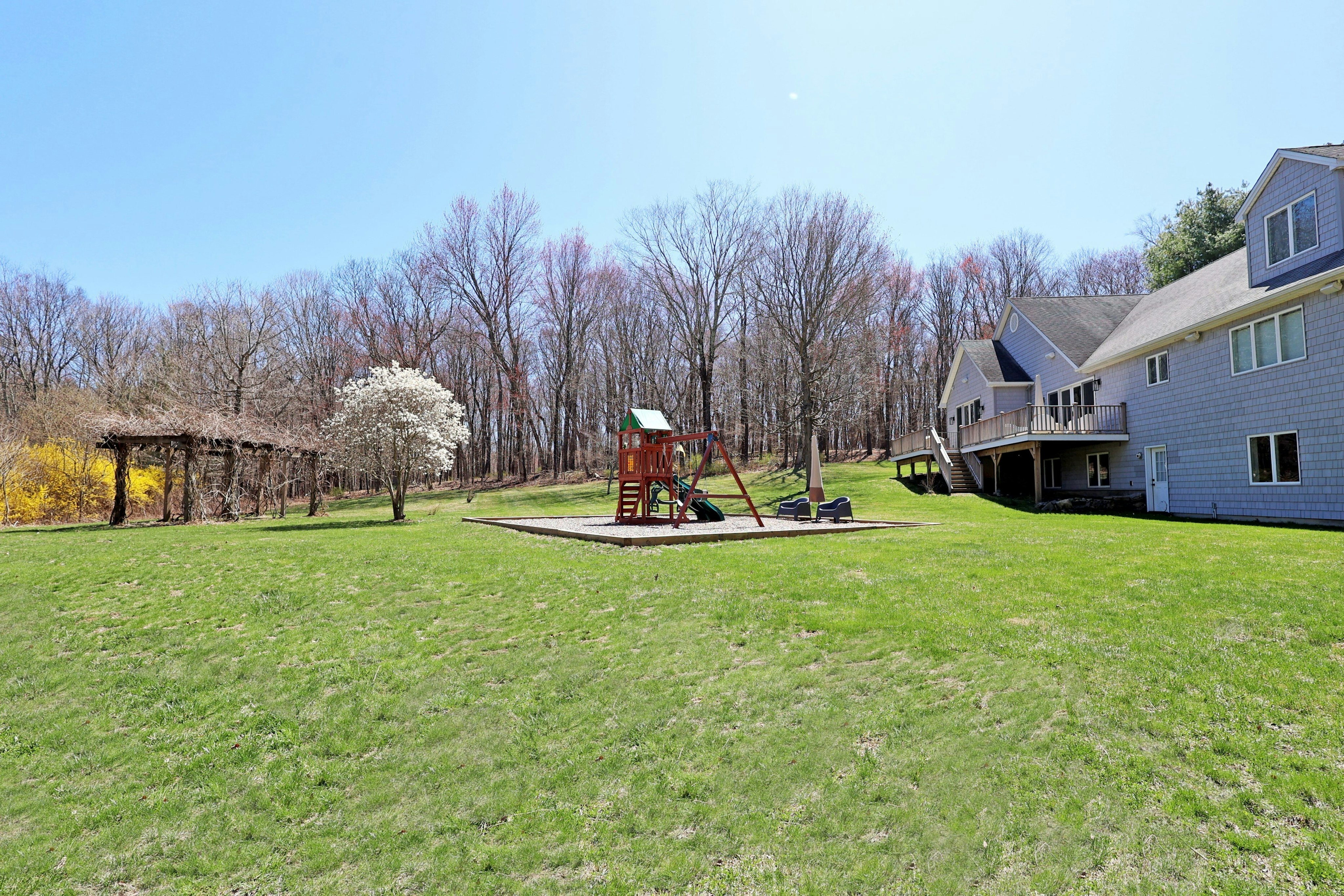  Impeccable Shingle Style Country Cape - 物件實景