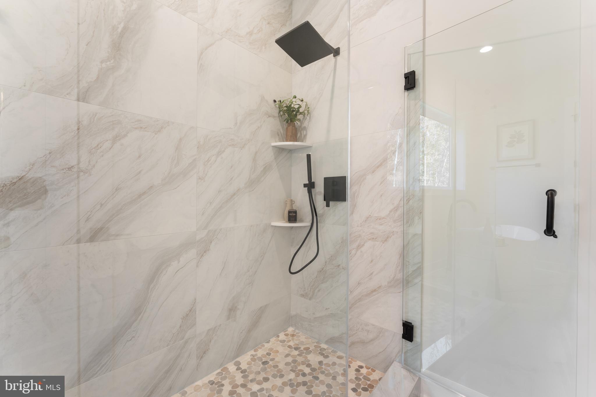 Broad Run, Virginia, 20137, United States, 6 Bedrooms Bedrooms, ,6 BathroomsBathrooms,Residential,For Sale,1977753