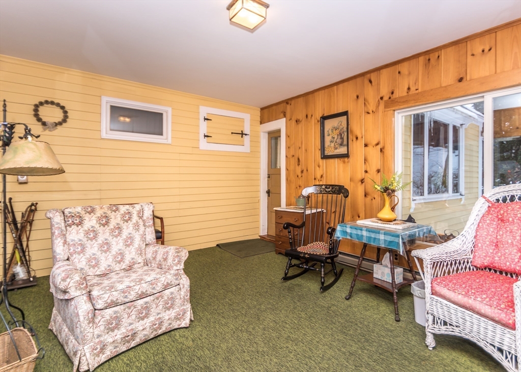 Waltham, Massachusetts, 02451, United States, 5 Bedrooms Bedrooms, ,3 BathroomsBathrooms,Residential,For Sale,1708573