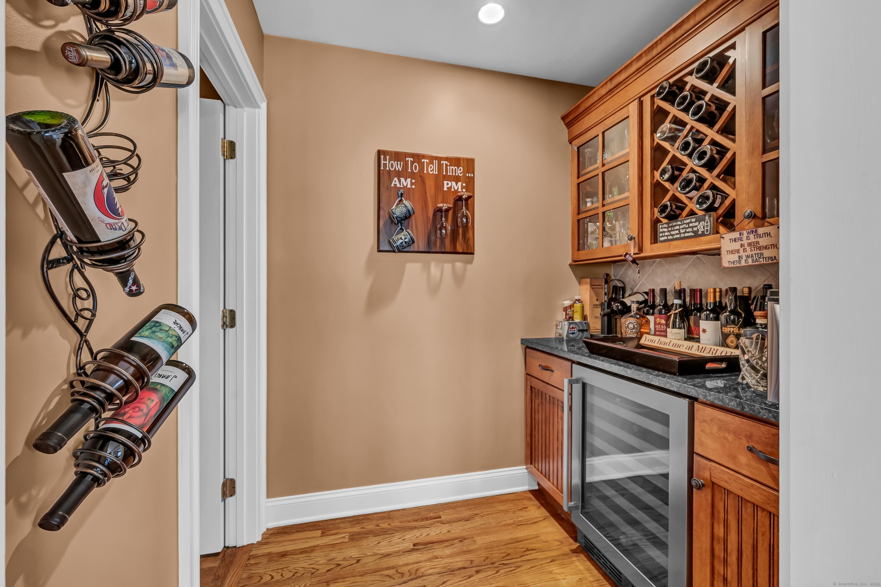 New Milford, Connecticut, 06776, United States, 4 Bedrooms Bedrooms, ,4 BathroomsBathrooms,Residential,For Sale,1987689