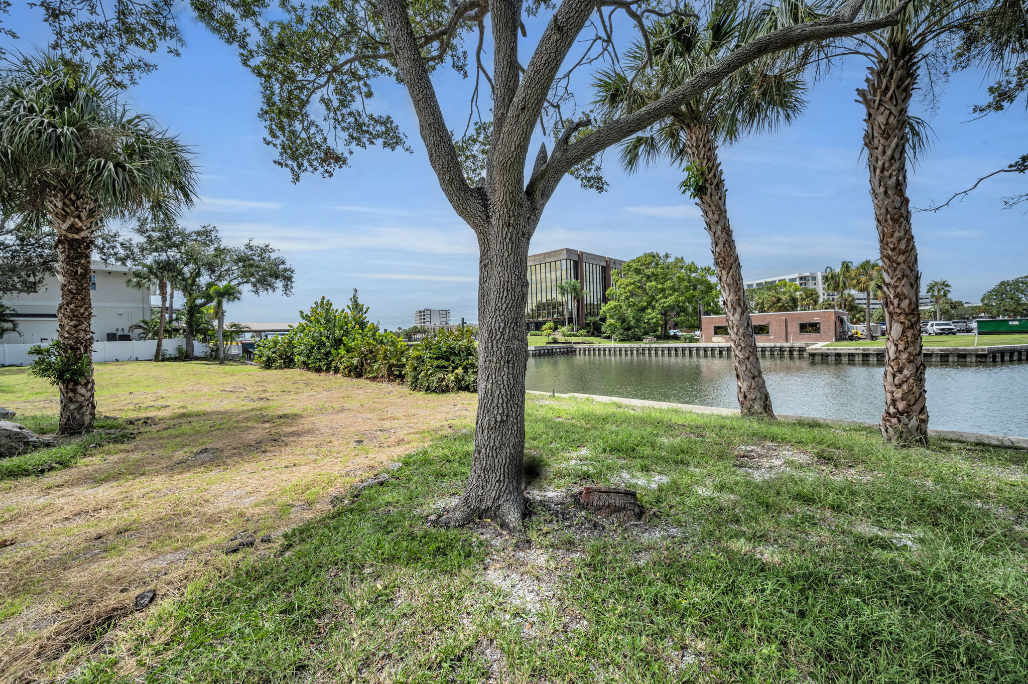 Tampa, Florida, 33609, United States, ,Land,For Sale,1976610