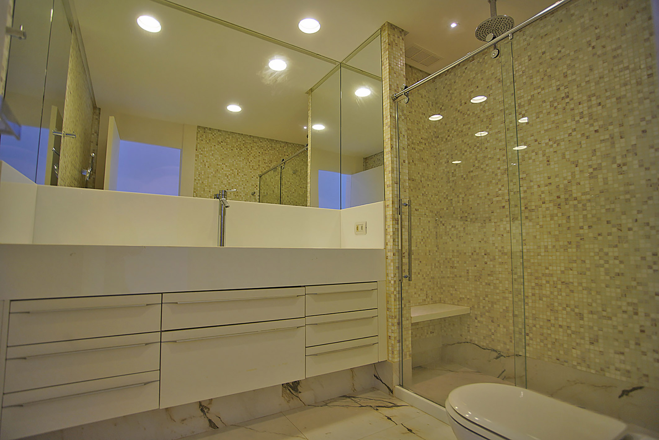  Renovated penthouse in Lagoa with views and private leisure area - 物件實景