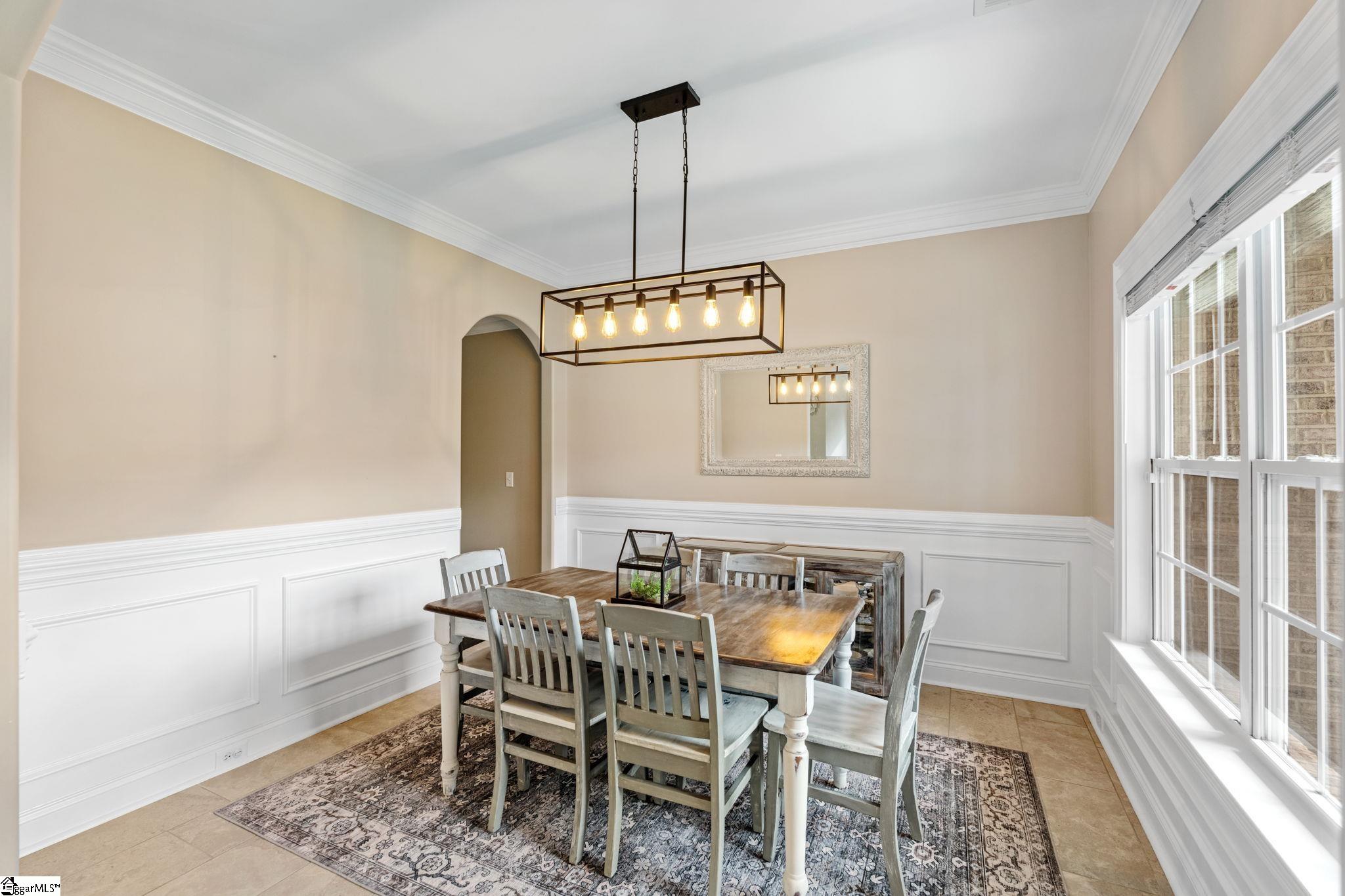Greenville, South Carolina, 29609, United States, 4 Bedrooms Bedrooms, ,3 BathroomsBathrooms,Residential,For Sale,1907277
