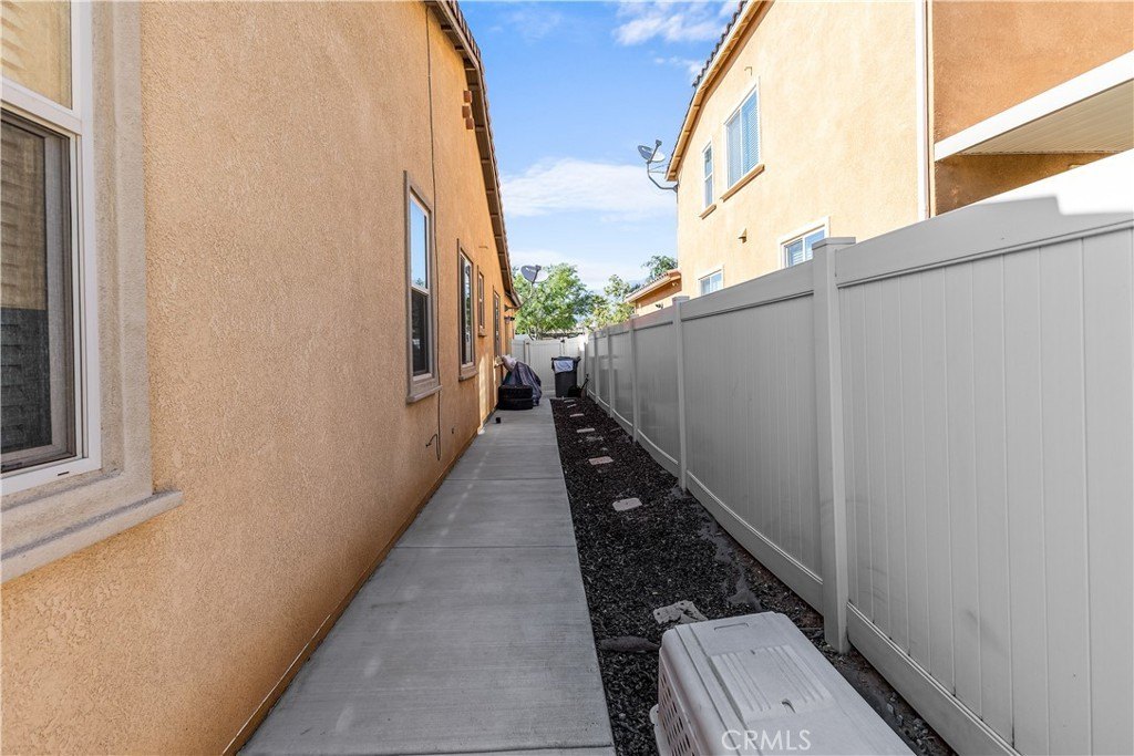 Beaumont, California, 92223, United States, 3 Bedrooms Bedrooms, ,2 BathroomsBathrooms,Residential,For Sale,1981518