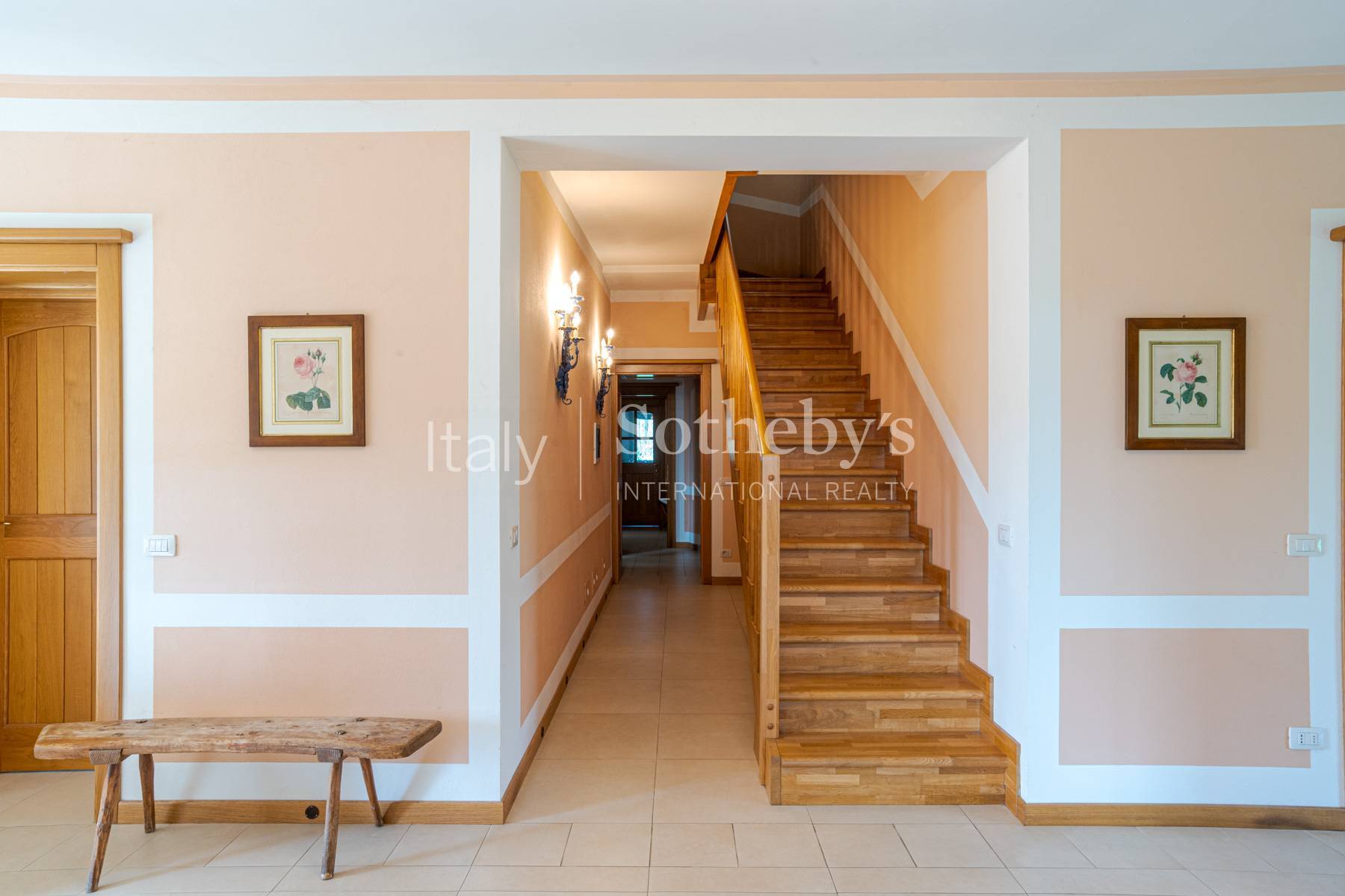  Private country villa with garden and private land - 物件實景