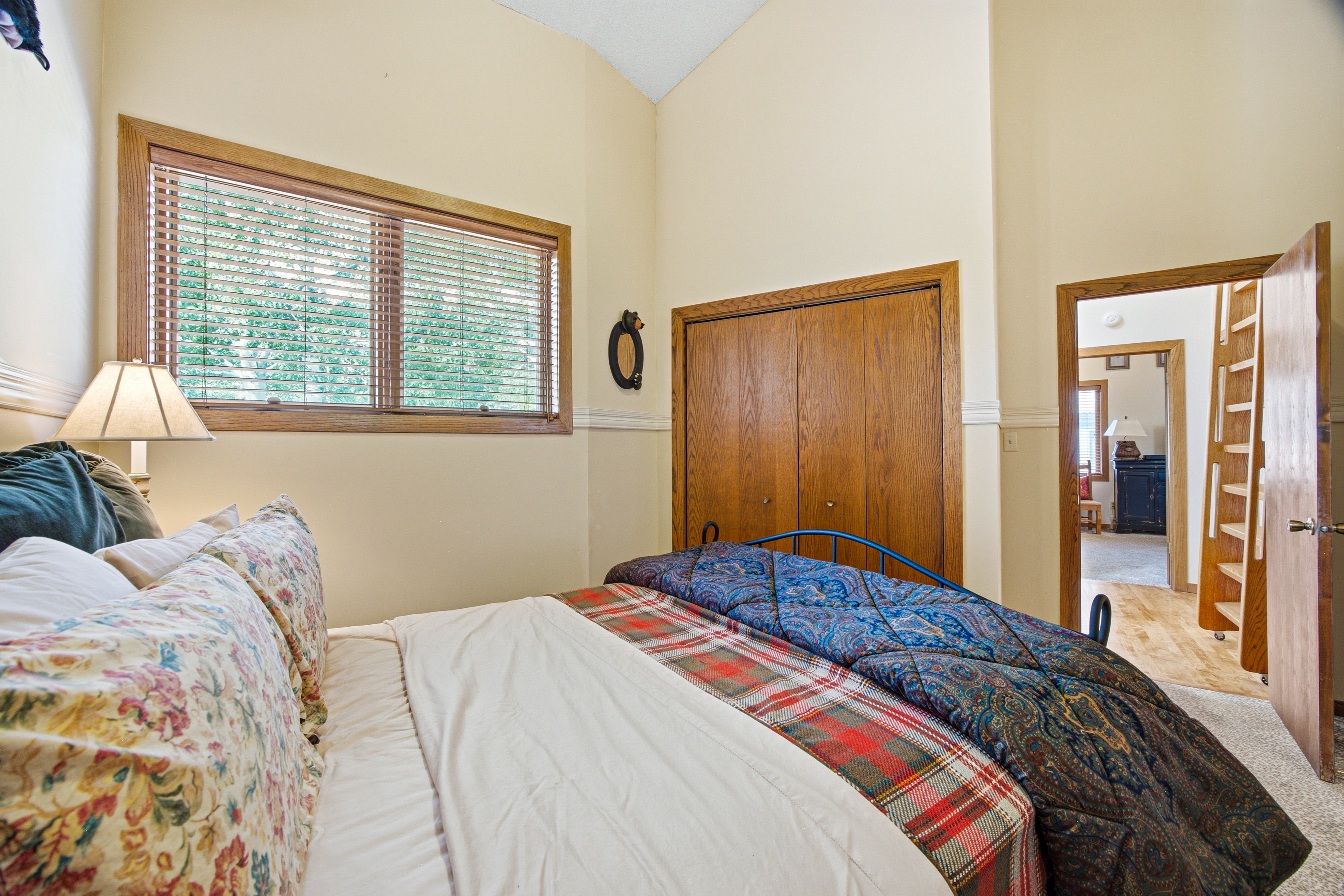  Mountain Residence Positioned at the 13th Fairway of the EagleVail Golf Course - 物件實景