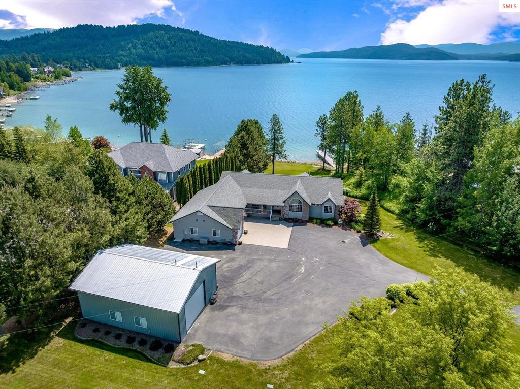 Sandpoint, Idaho, 83864, United States, 4 Bedrooms Bedrooms, ,4 BathroomsBathrooms,Residential,For Sale,1834691