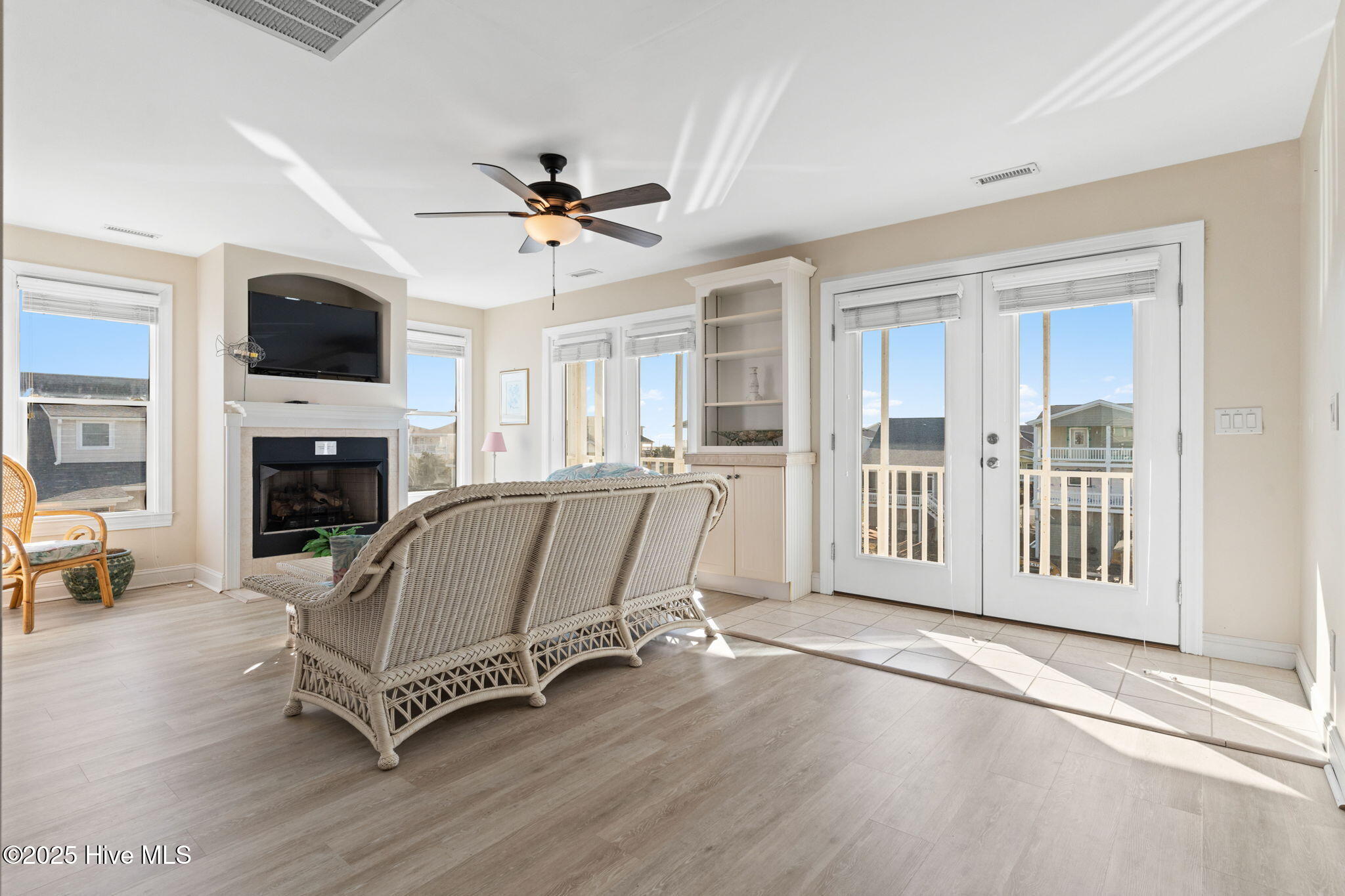 Holden Beach, North Carolina, 28462, United States, 4 Bedrooms Bedrooms, ,5 BathroomsBathrooms,Residential,For Sale,1992346