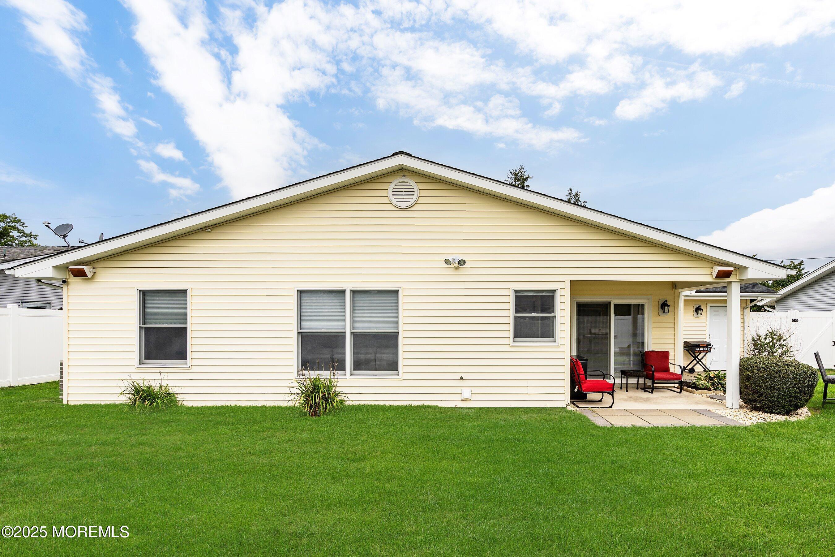 Monroe, New Jersey, 08831, United States, 4 Bedrooms Bedrooms, ,2 BathroomsBathrooms,Residential,For Sale,1975229