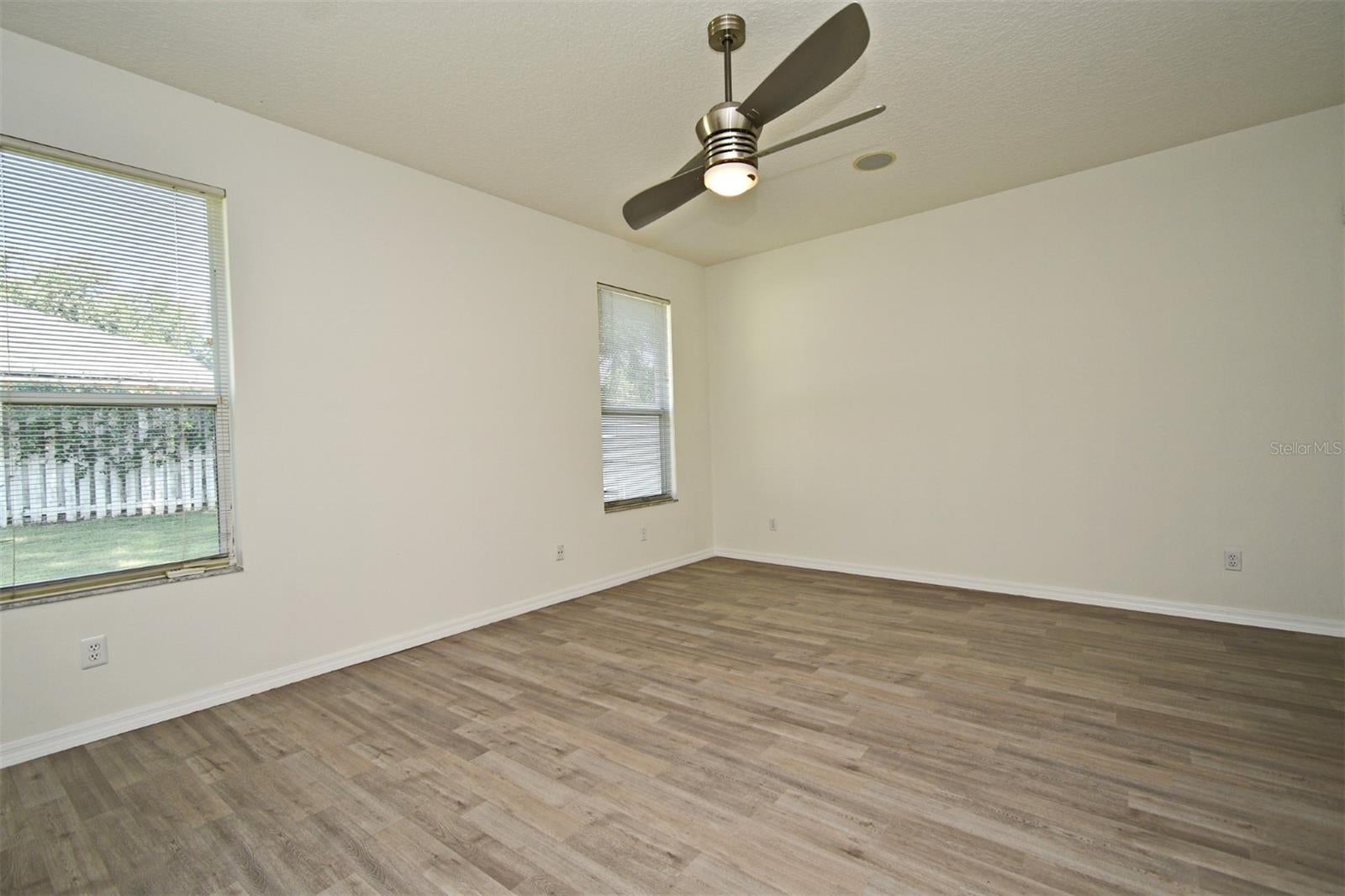 ORLANDO, Florida, 32836, United States, 4 Bedrooms Bedrooms, ,2 BathroomsBathrooms,Residential,For Sale,1922100