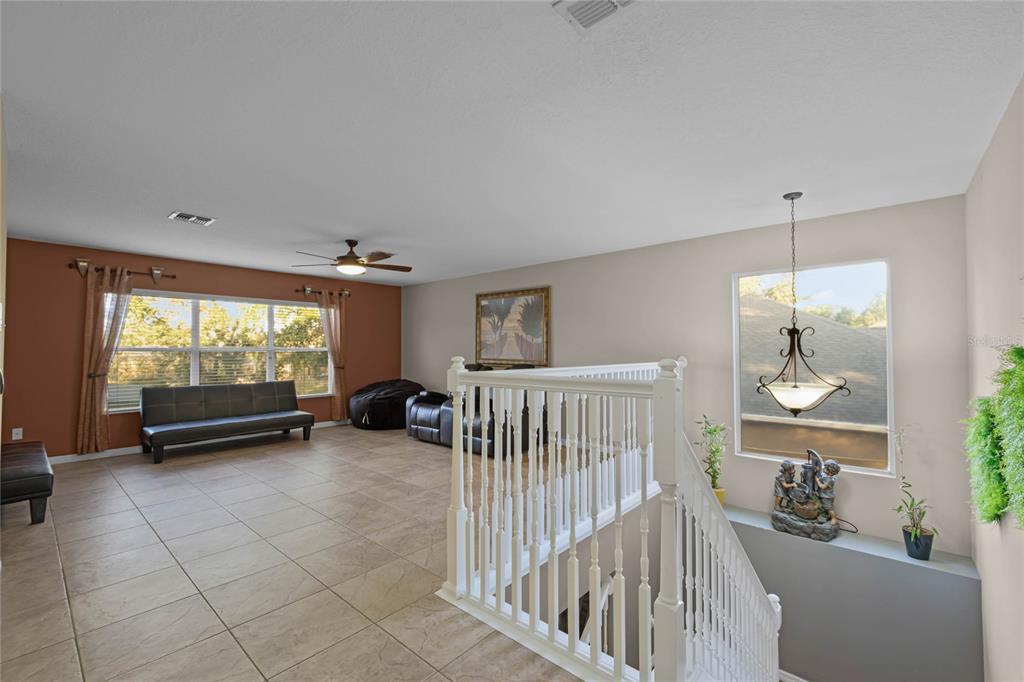 Oviedo, Florida, 32765, United States, 6 Bedrooms Bedrooms, ,5 BathroomsBathrooms,Residential,For Sale,1857503