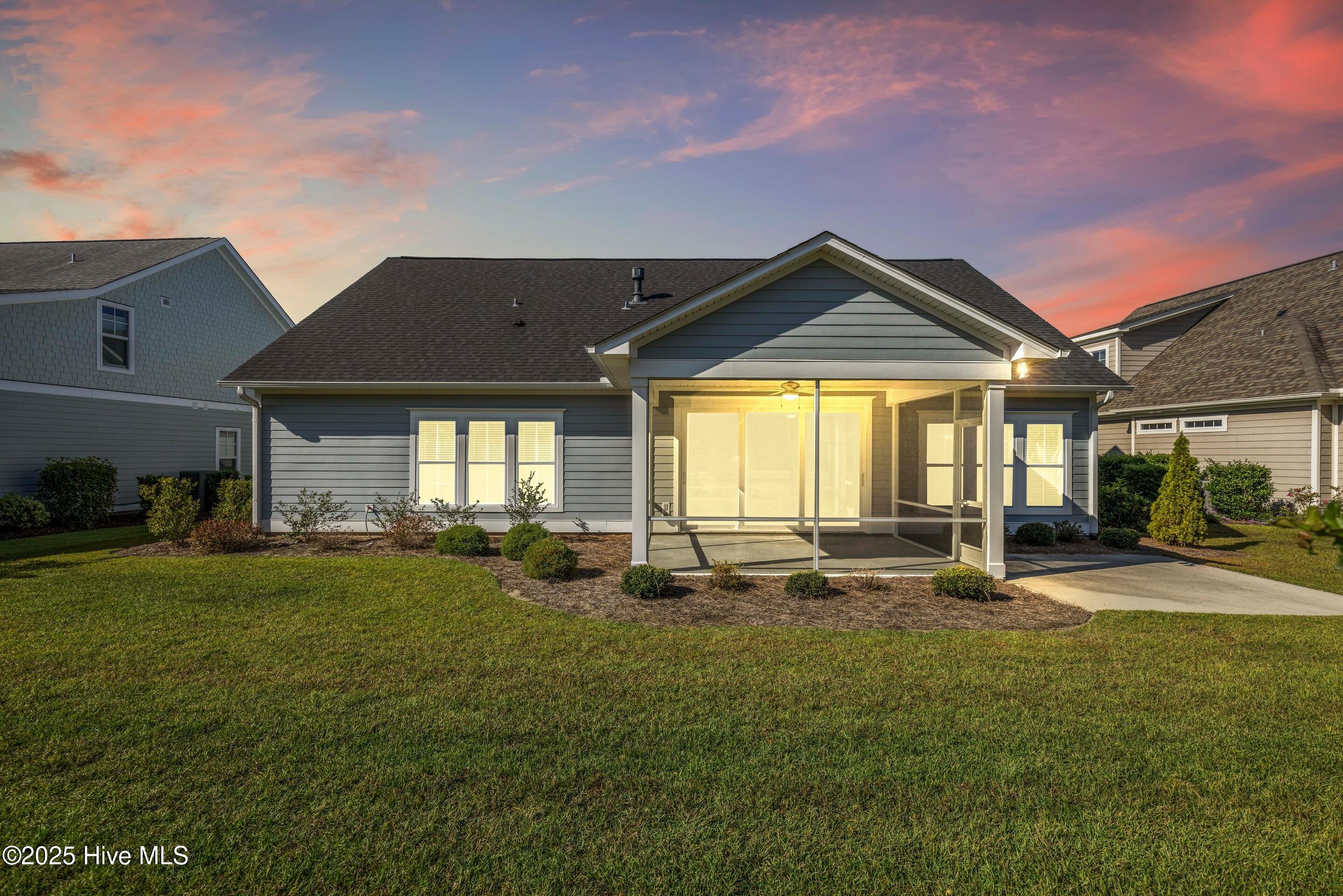 Leland, North Carolina, 28451, United States, 3 Bedrooms Bedrooms, ,3 BathroomsBathrooms,Residential,For Sale,1948682