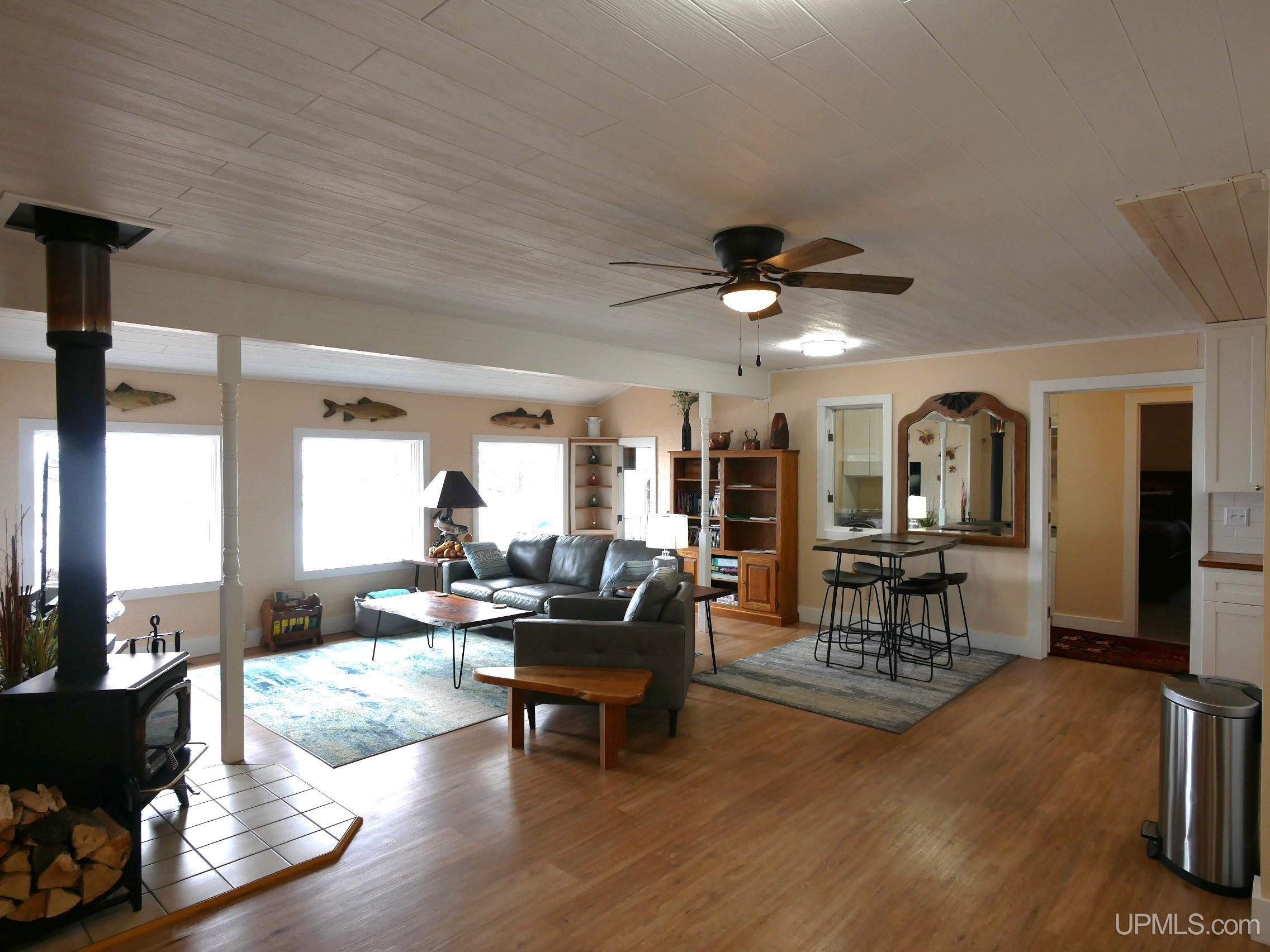 Lake Linden, Michigan, 49945, United States, 3 Bedrooms Bedrooms, ,3 BathroomsBathrooms,Residential,For Sale,1881345