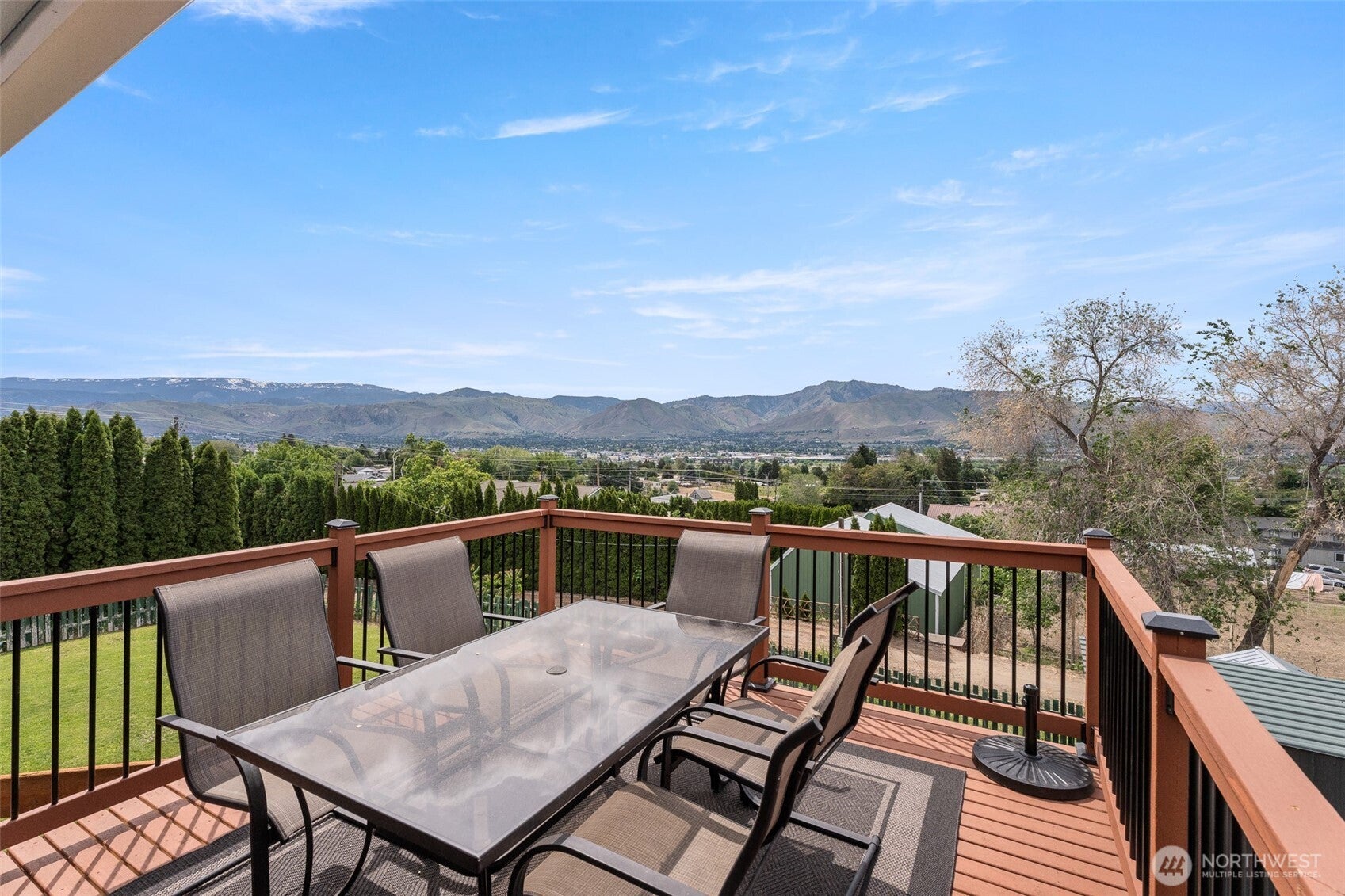 East Wenatchee, Washington, 98802, United States, 4 Bedrooms Bedrooms, ,3 BathroomsBathrooms,Residential,For Sale,1818784