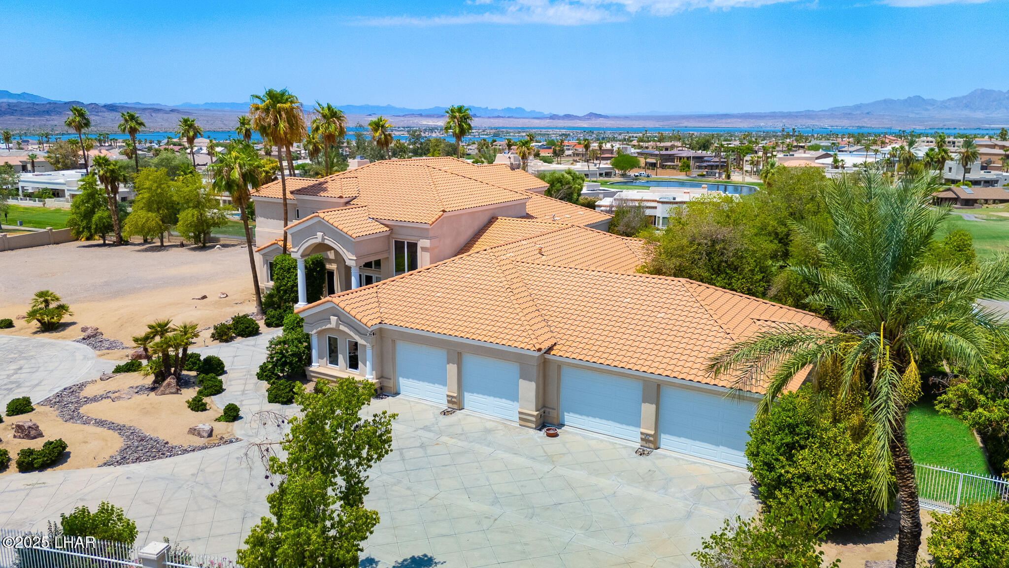 Lake Havasu City, Arizona, 86406, United States, 4 Bedrooms Bedrooms, ,2 BathroomsBathrooms,Residential,For Sale,1901337