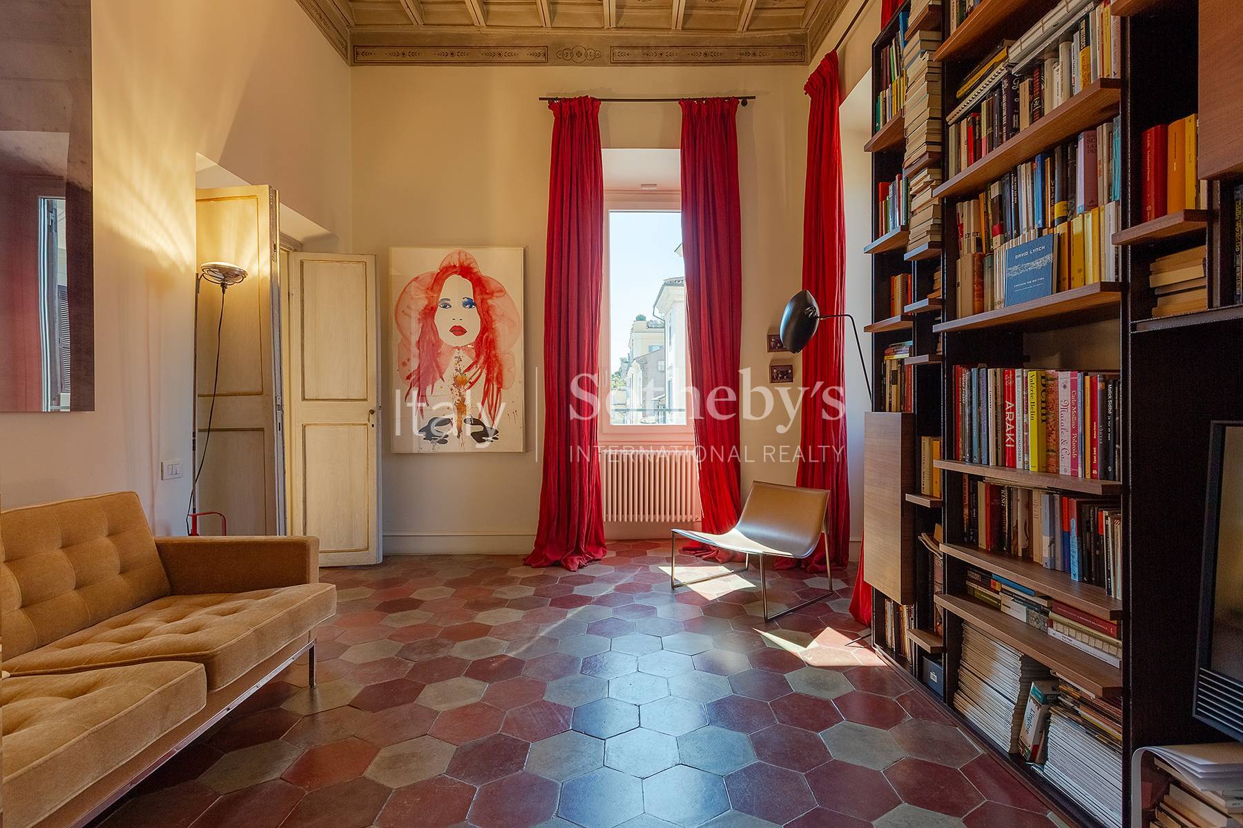  Prestigious Apartment with Terrace in Campo de’ Fiori - 物件實景