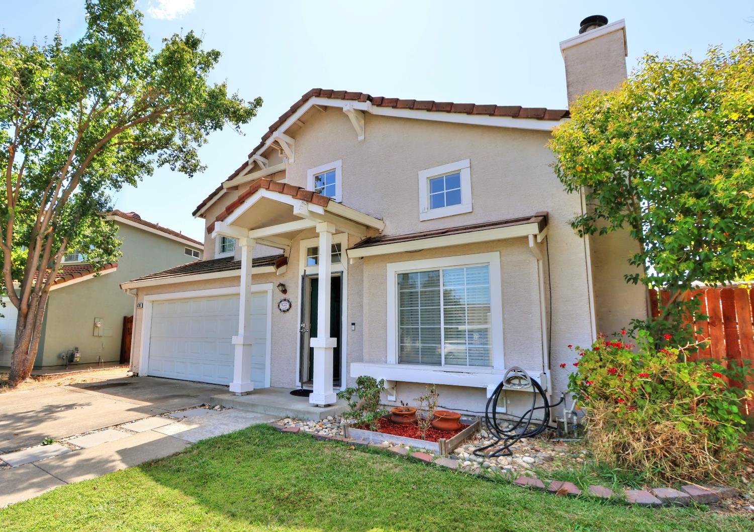 Elk Grove, California, 95758, United States, 3 Bedrooms Bedrooms, ,3 BathroomsBathrooms,Residential,For Sale,1918495