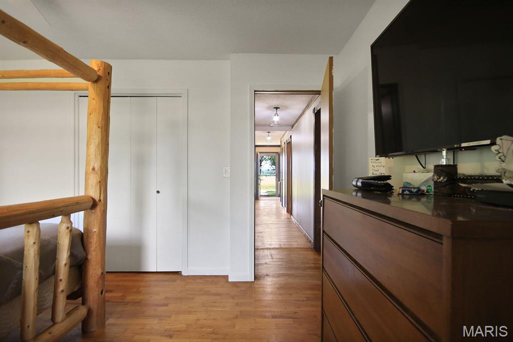 Lebanon, Missouri, 65536, United States, 3 Bedrooms Bedrooms, ,2 BathroomsBathrooms,Residential,For Sale,1982257