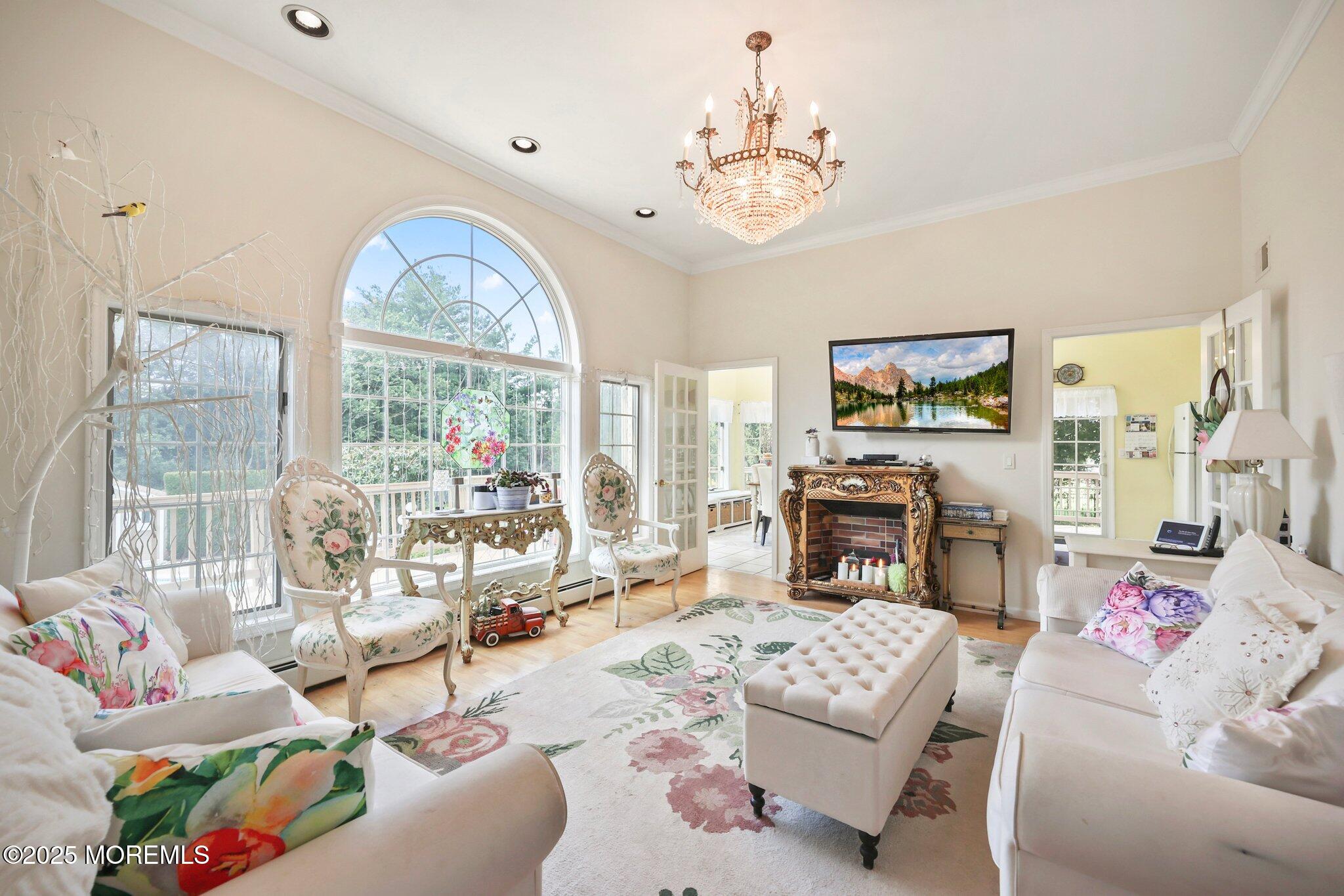 Manalapan, New Jersey, 07726, United States, 5 Bedrooms Bedrooms, ,7 BathroomsBathrooms,Residential,For Sale,1979083