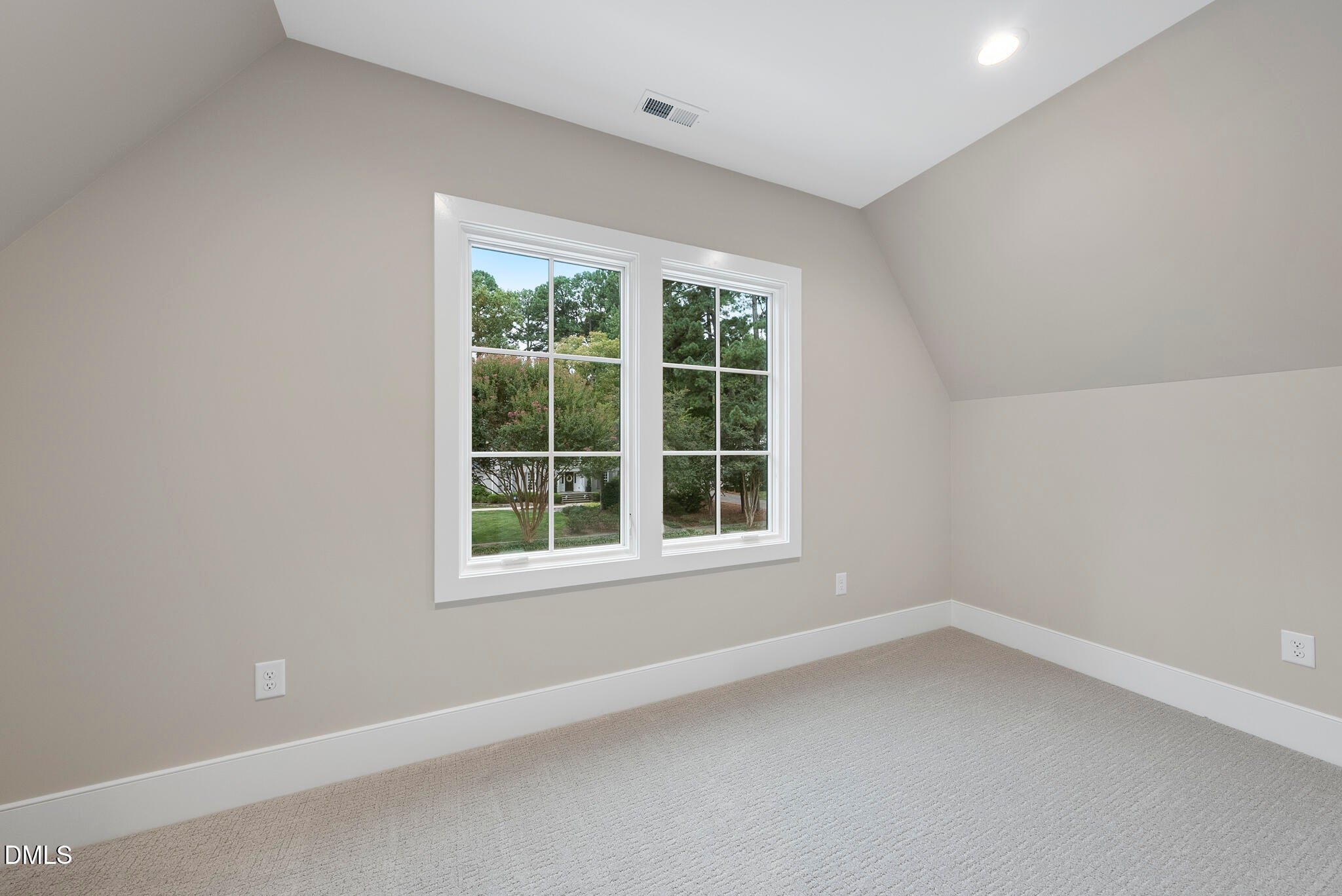 Raleigh, North Carolina, 27615, United States, 5 Bedrooms Bedrooms, ,6 BathroomsBathrooms,Residential,For Sale,1998897