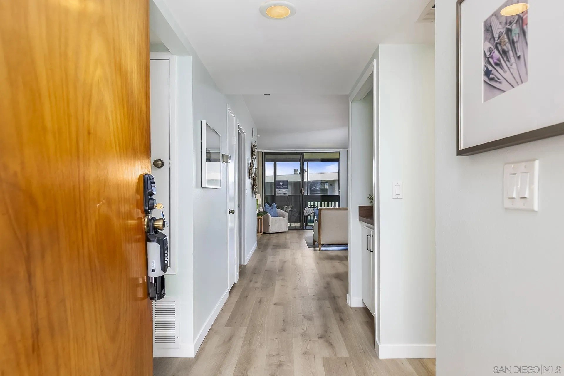 San Diego, California, 92110, United States, 1 Bedroom Bedrooms, ,1 BathroomBathrooms,Residential,For Sale,1970133