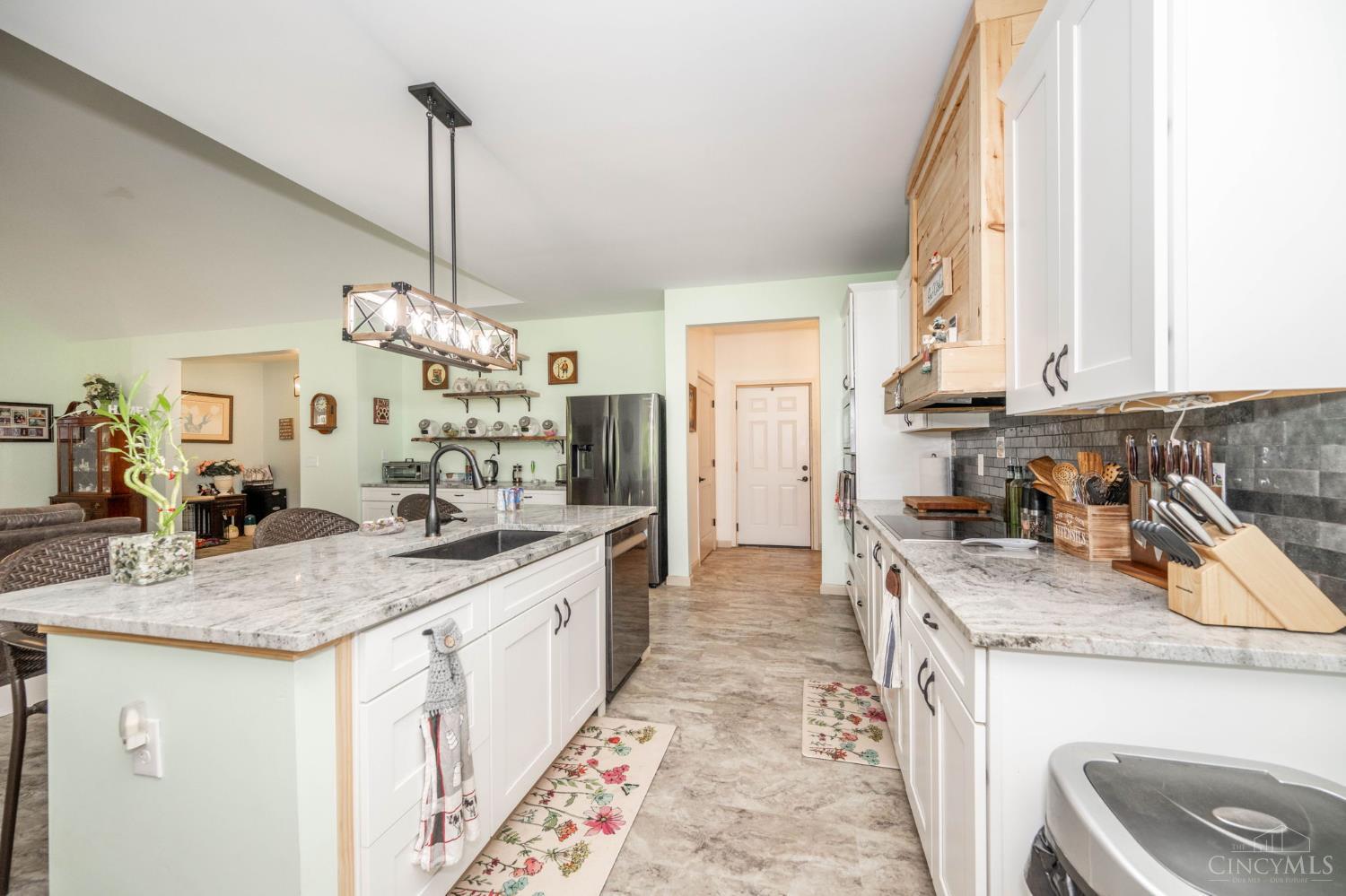 Tate Twp, Ohio, 45106, United States, 3 Bedrooms Bedrooms, ,2 BathroomsBathrooms,Residential,For Sale,1923237