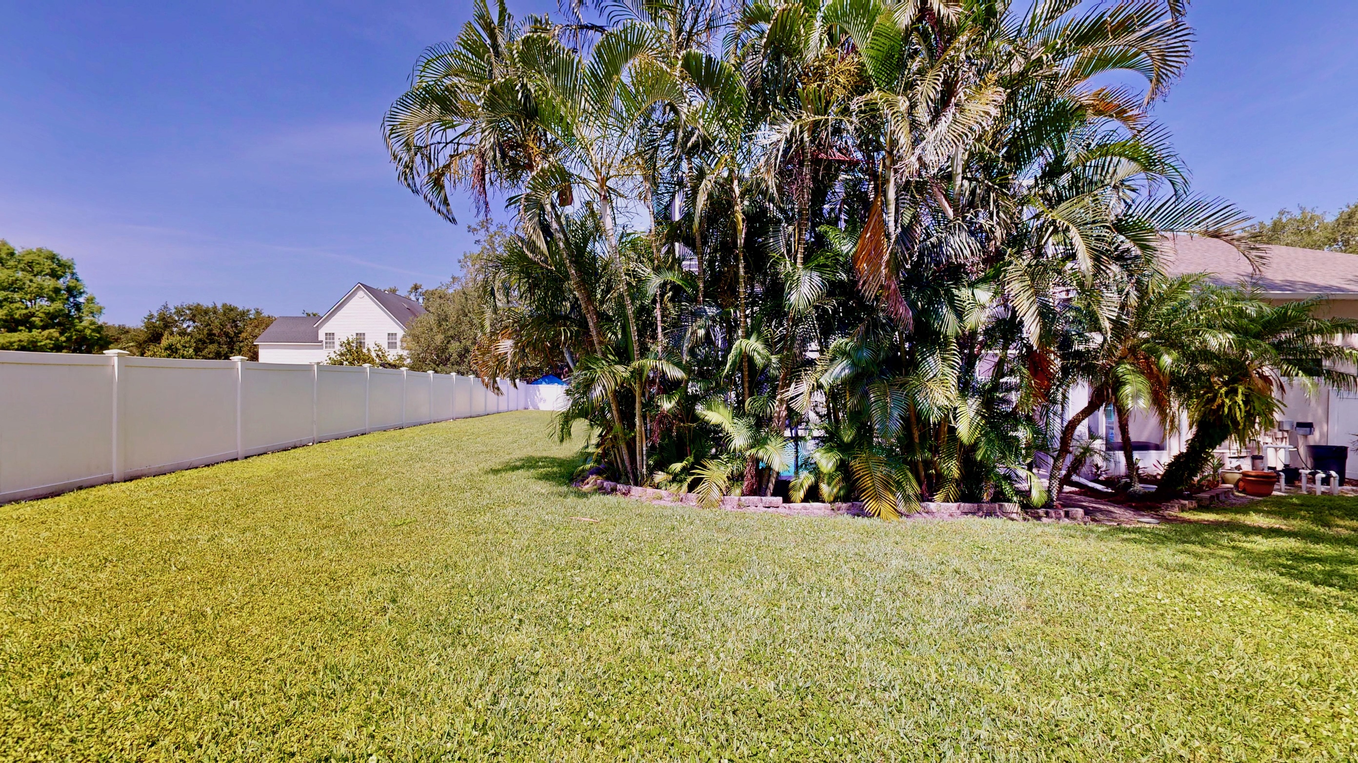 Oakland, Florida, 34760, United States, 4 Bedrooms Bedrooms, ,3 BathroomsBathrooms,Residential,For Sale,1828727