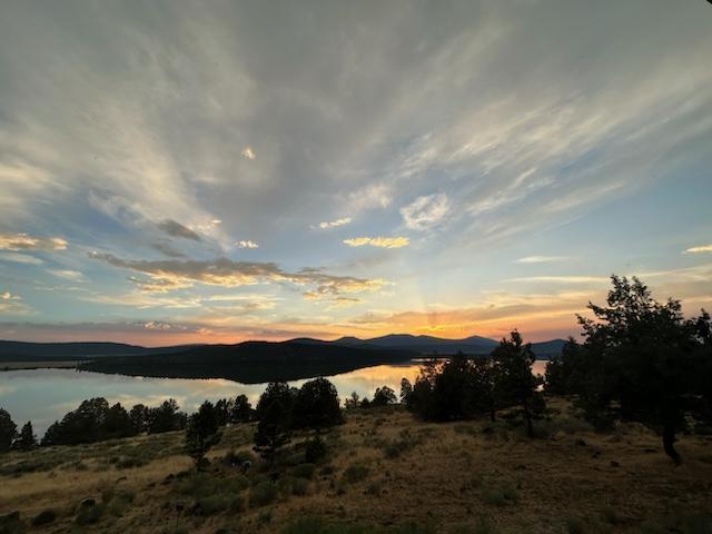 Klamath Falls, Oregon, 97601, United States, 4 Bedrooms Bedrooms, ,4 BathroomsBathrooms,Residential,For Sale,1804036