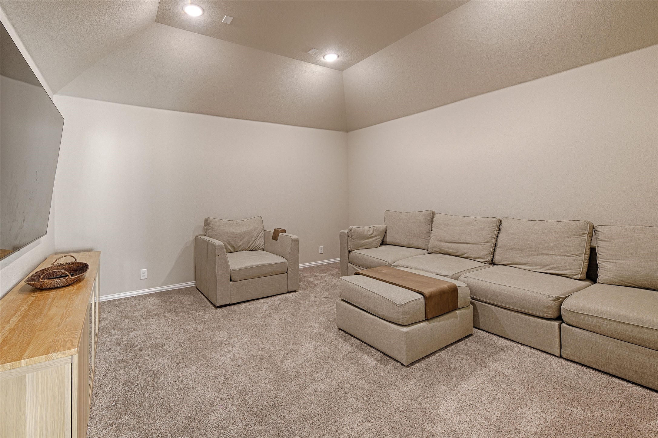 Burleson, Texas, 76028, United States, 4 Bedrooms Bedrooms, ,3 BathroomsBathrooms,Residential,For Sale,1954852