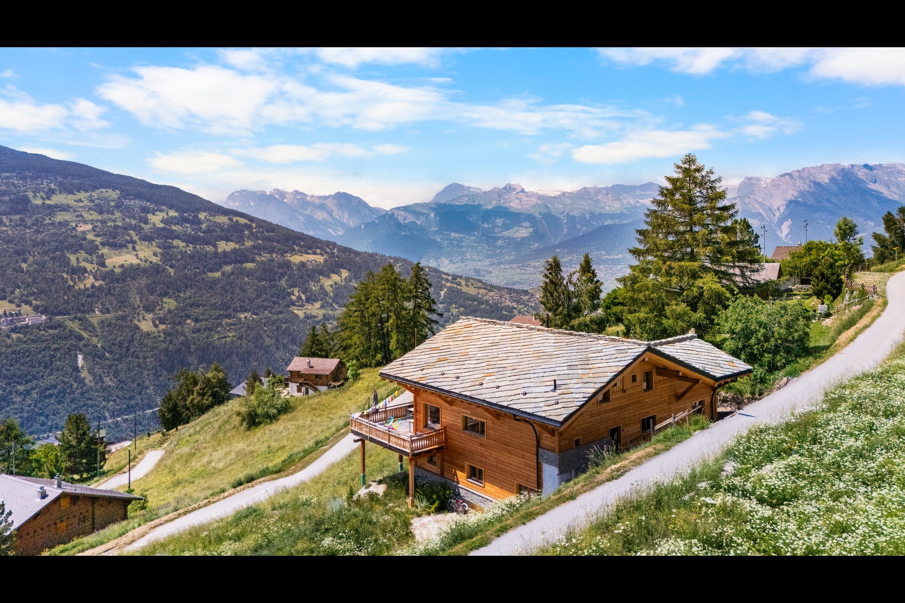  An exceptional chalet nestled between the sky and the mountains - 物件實景