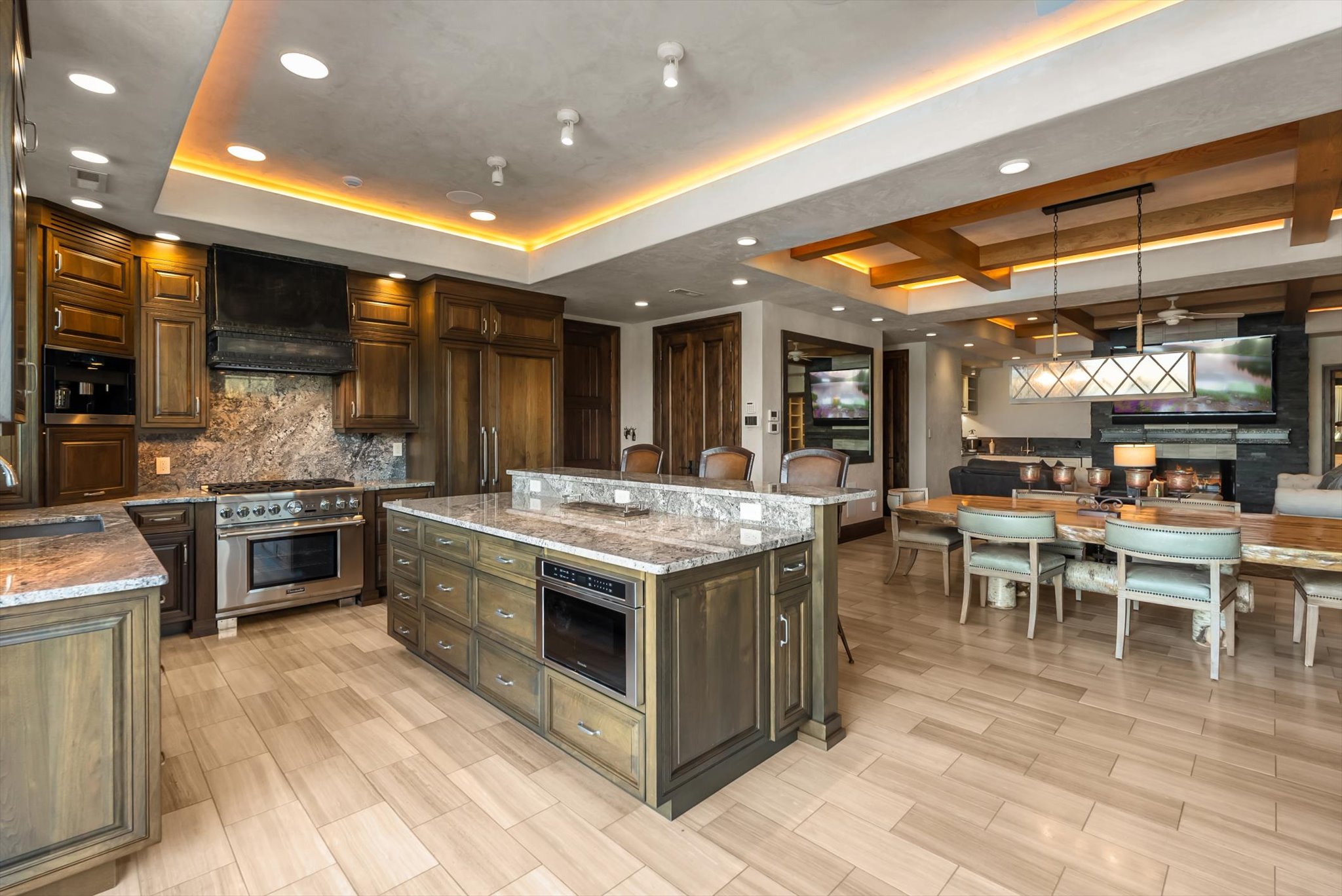  464 Electric Avenue, Unit C - 物件實景