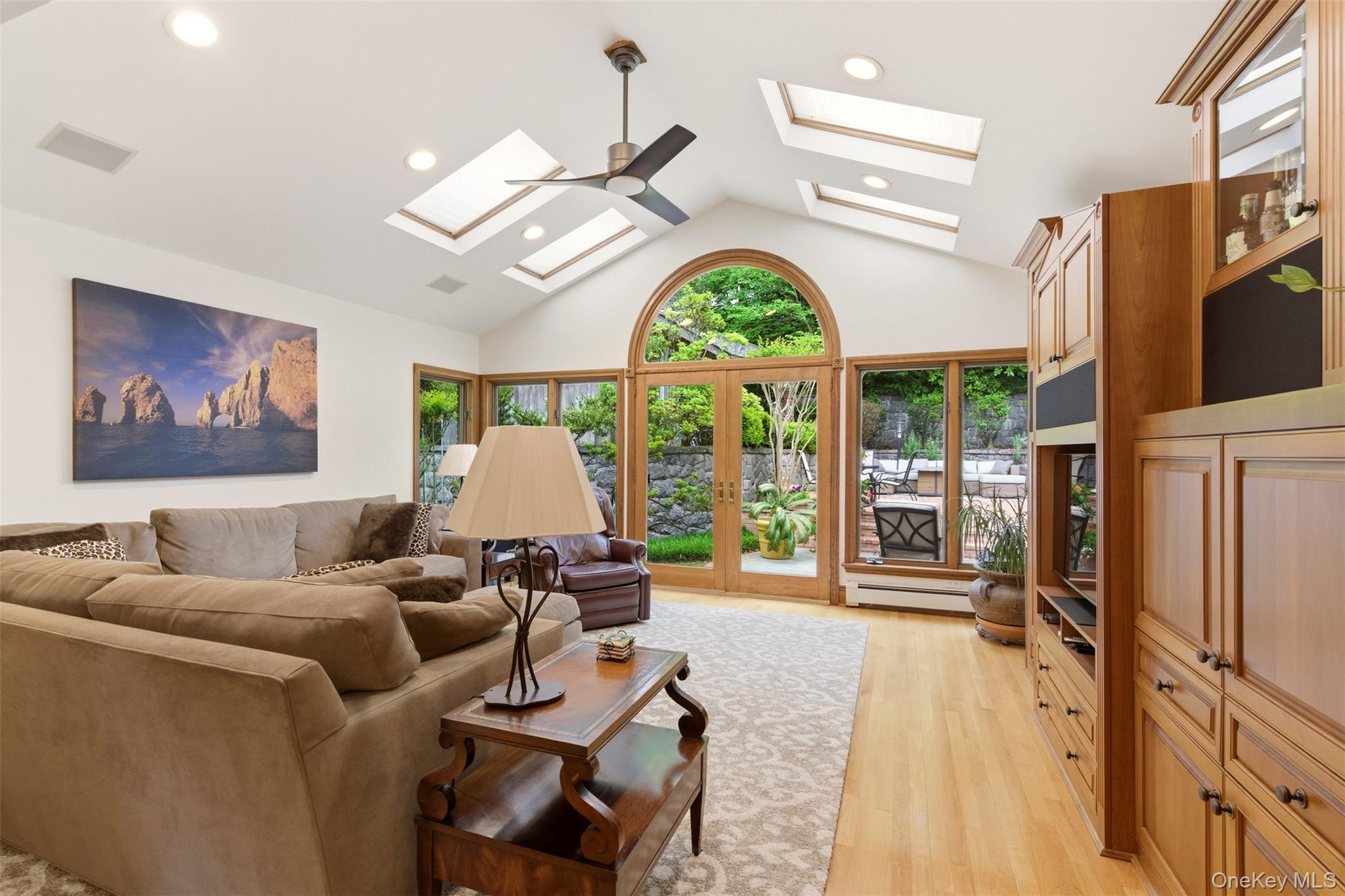  17 Holden Lane, Bayville, NY, 11709 - 物件實景