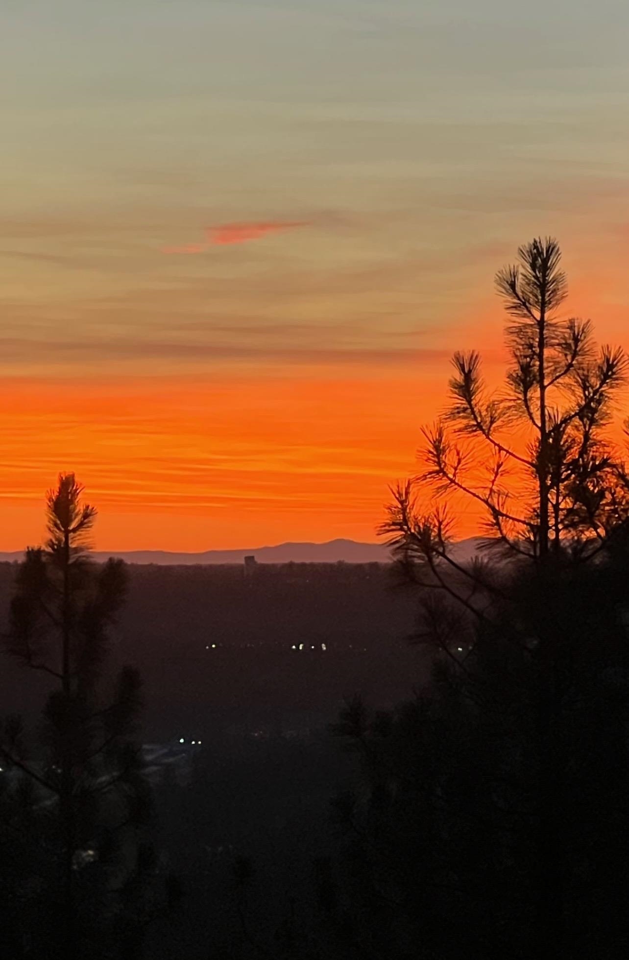 Spokane, Washington, 99223, United States, 4 Bedrooms Bedrooms, ,4 BathroomsBathrooms,Residential,For Sale,2002514