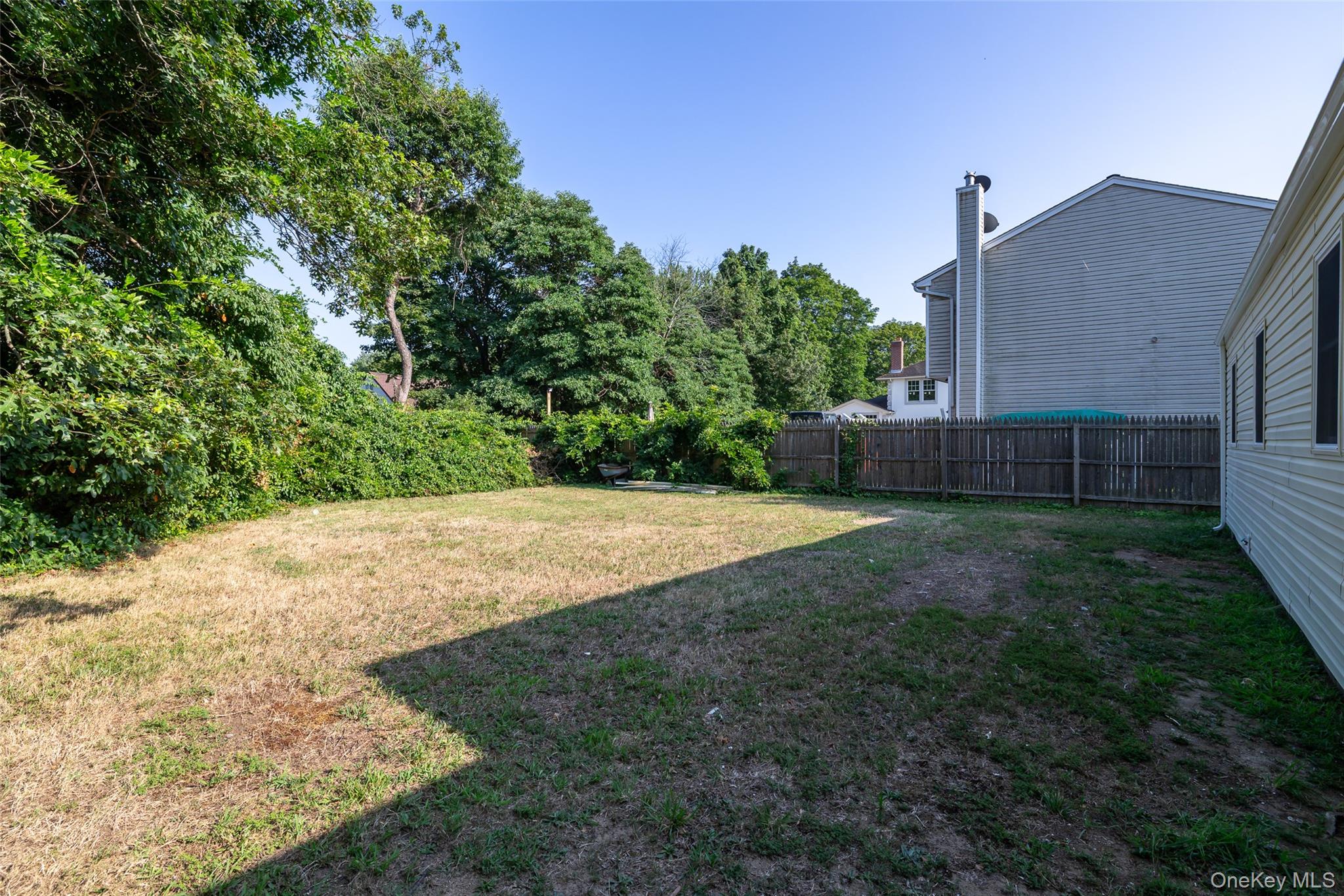 Wyandanch, New York, 11798, United States, 4 Bedrooms Bedrooms, ,1 BathroomBathrooms,Residential,For Sale,1975921