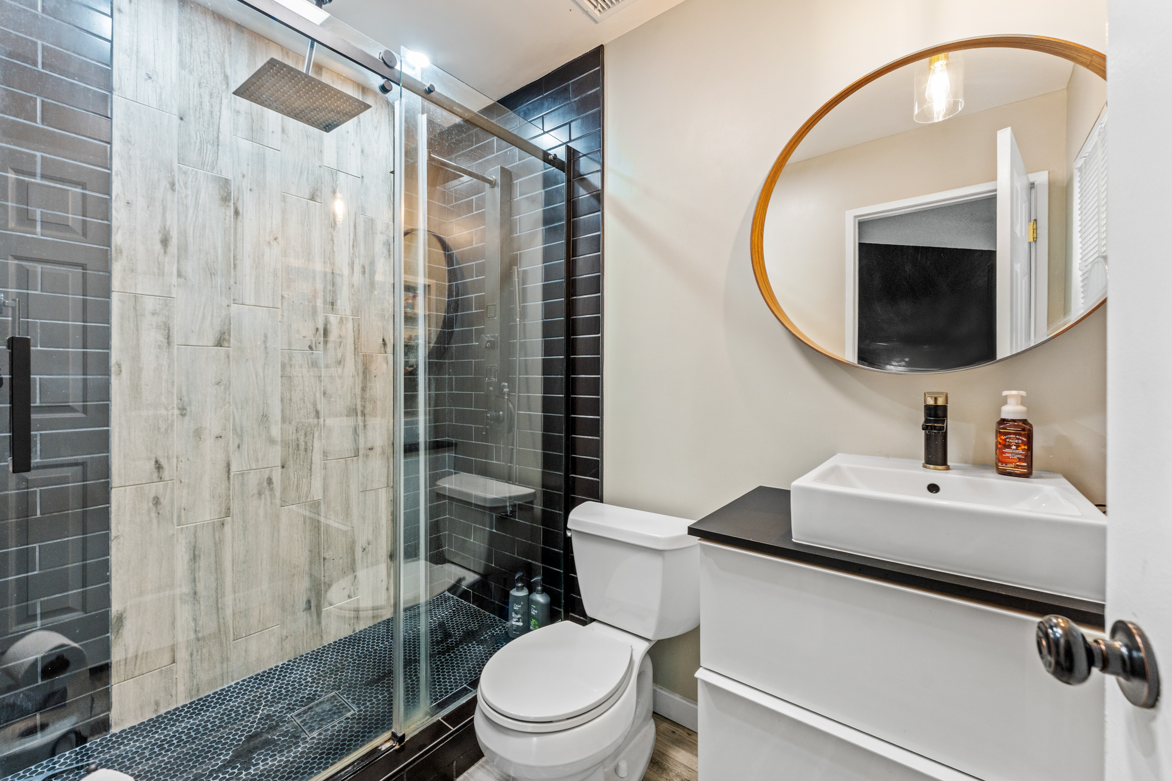 Rialto, California, 92376, United States, 4 Bedrooms Bedrooms, ,2 BathroomsBathrooms,Residential,For Sale,1994272