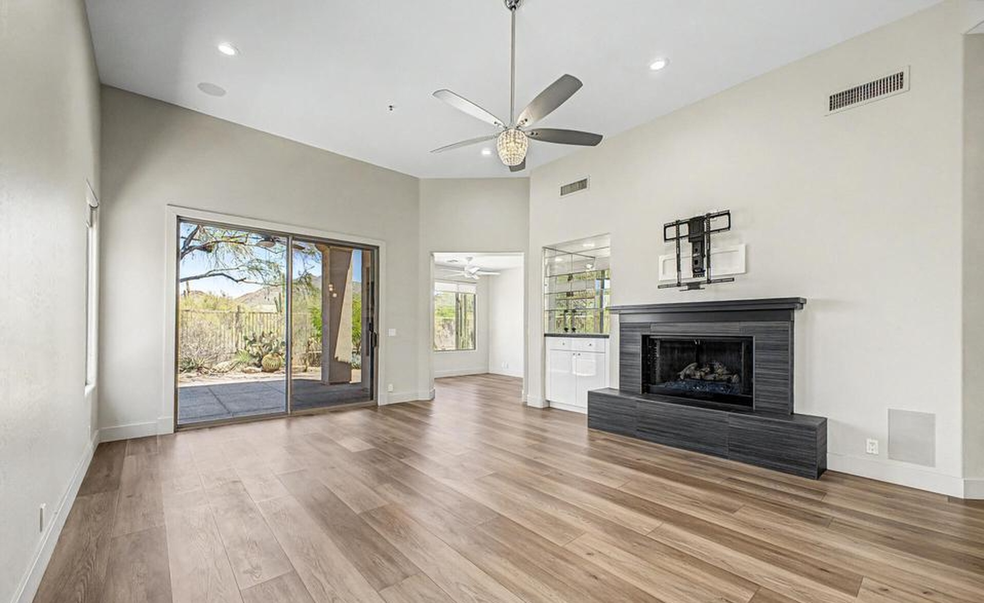  6708 East Soaring Eagle Way  Scottsdale, AZ - 物件實景
