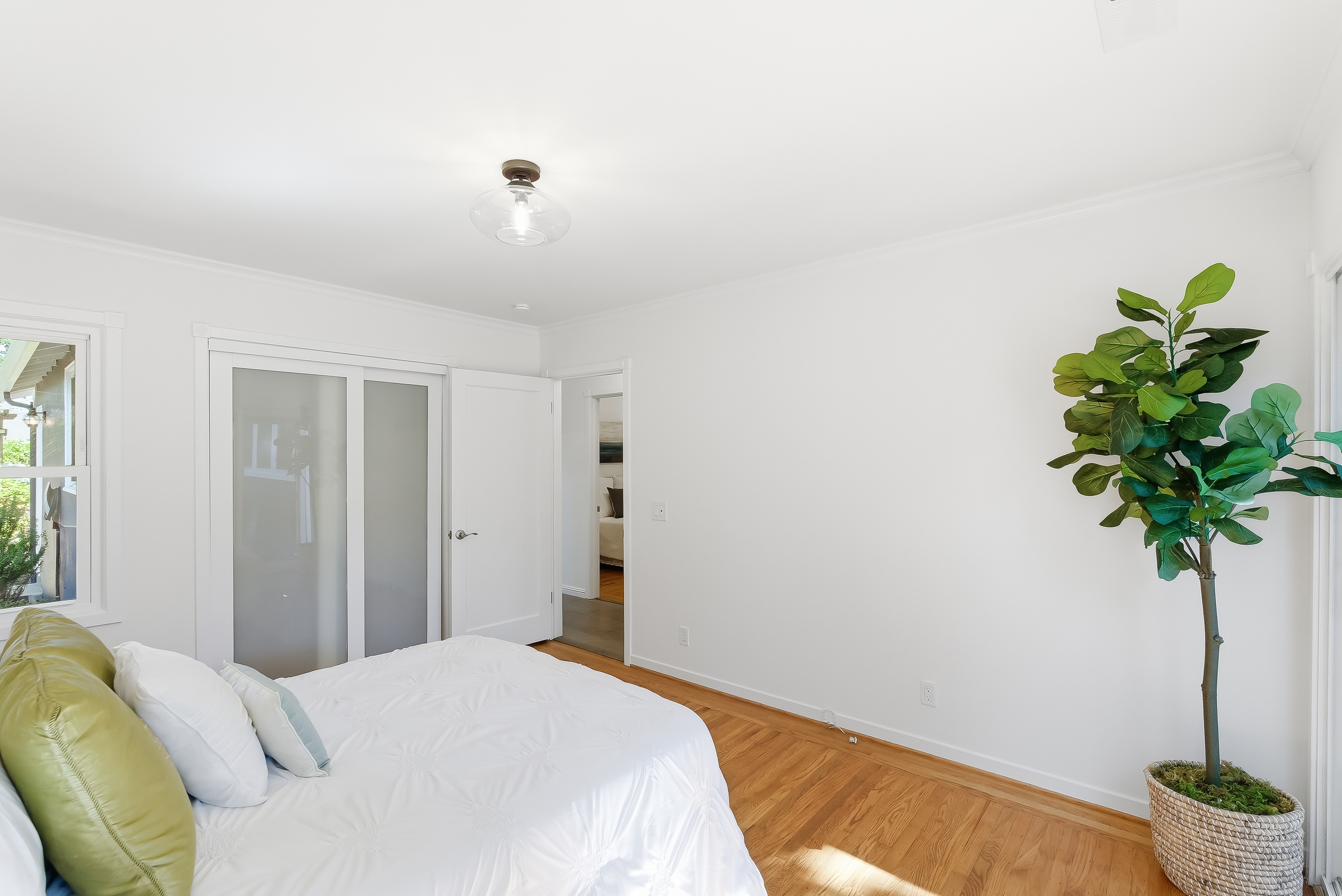  Modern Comfort & Backyard Bliss in North Fair Oaks - 物件實景