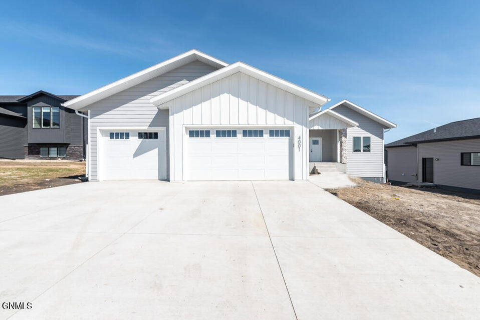 Bismarck, North Dakota, 58503, United States, 3 Bedrooms Bedrooms, ,1 BathroomBathrooms,Residential,For Sale,1872499