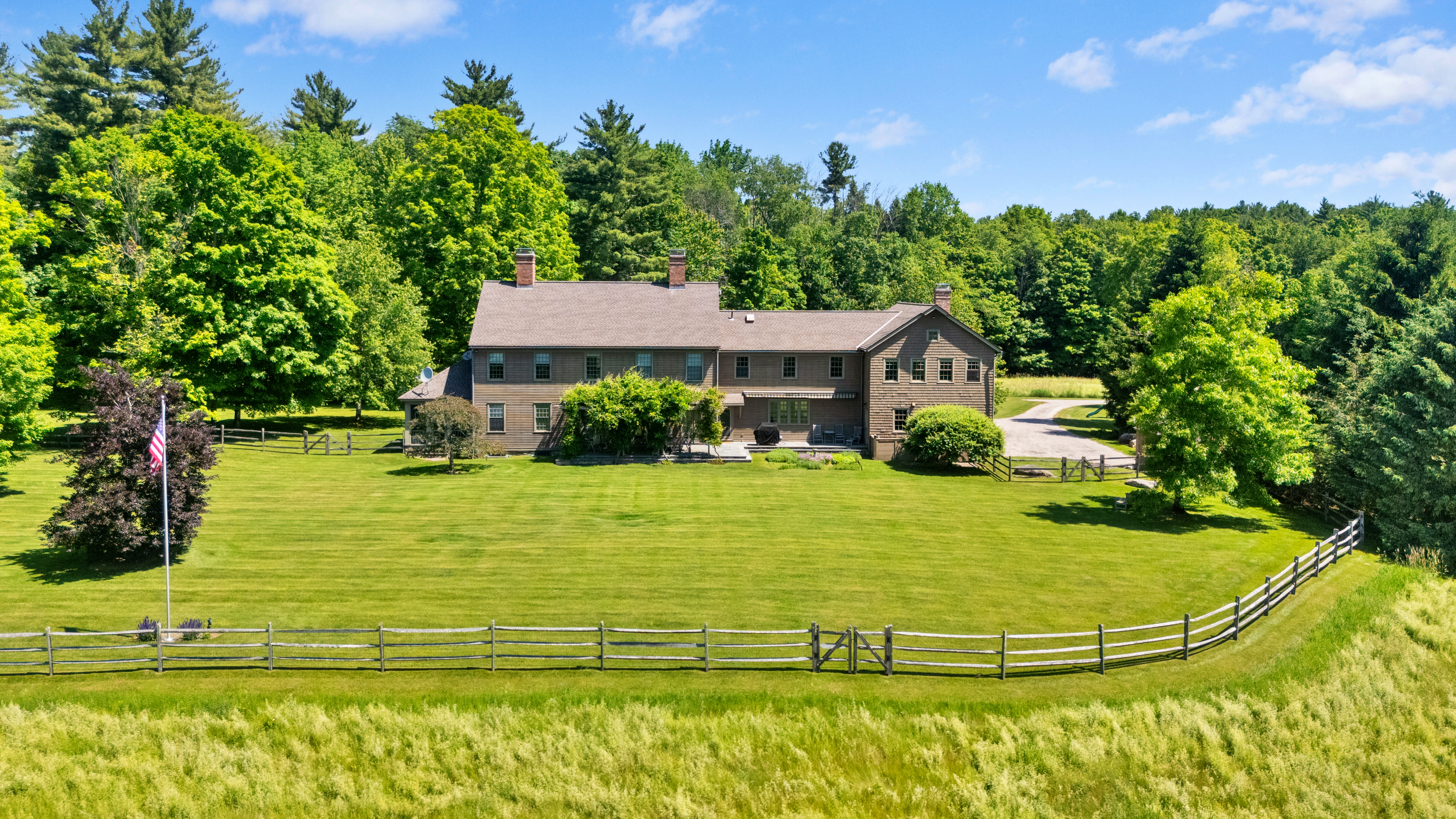  An Exceptional Berkshire Retreat with Iconic Views - 物件實景