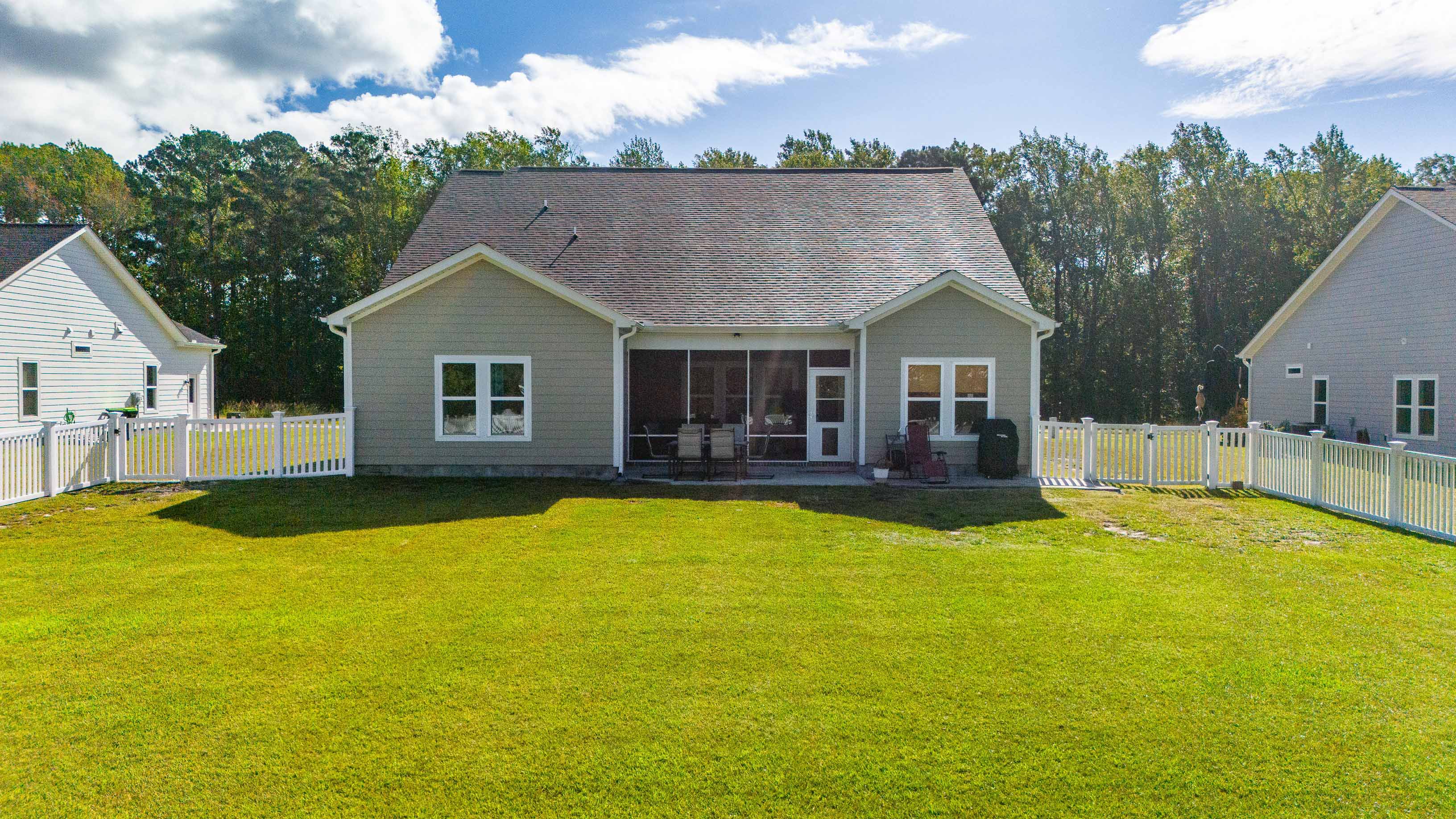 Minnesott Beach, North Carolina, 28510, United States, 3 Bedrooms Bedrooms, ,2 BathroomsBathrooms,Residential,For Sale,1977322