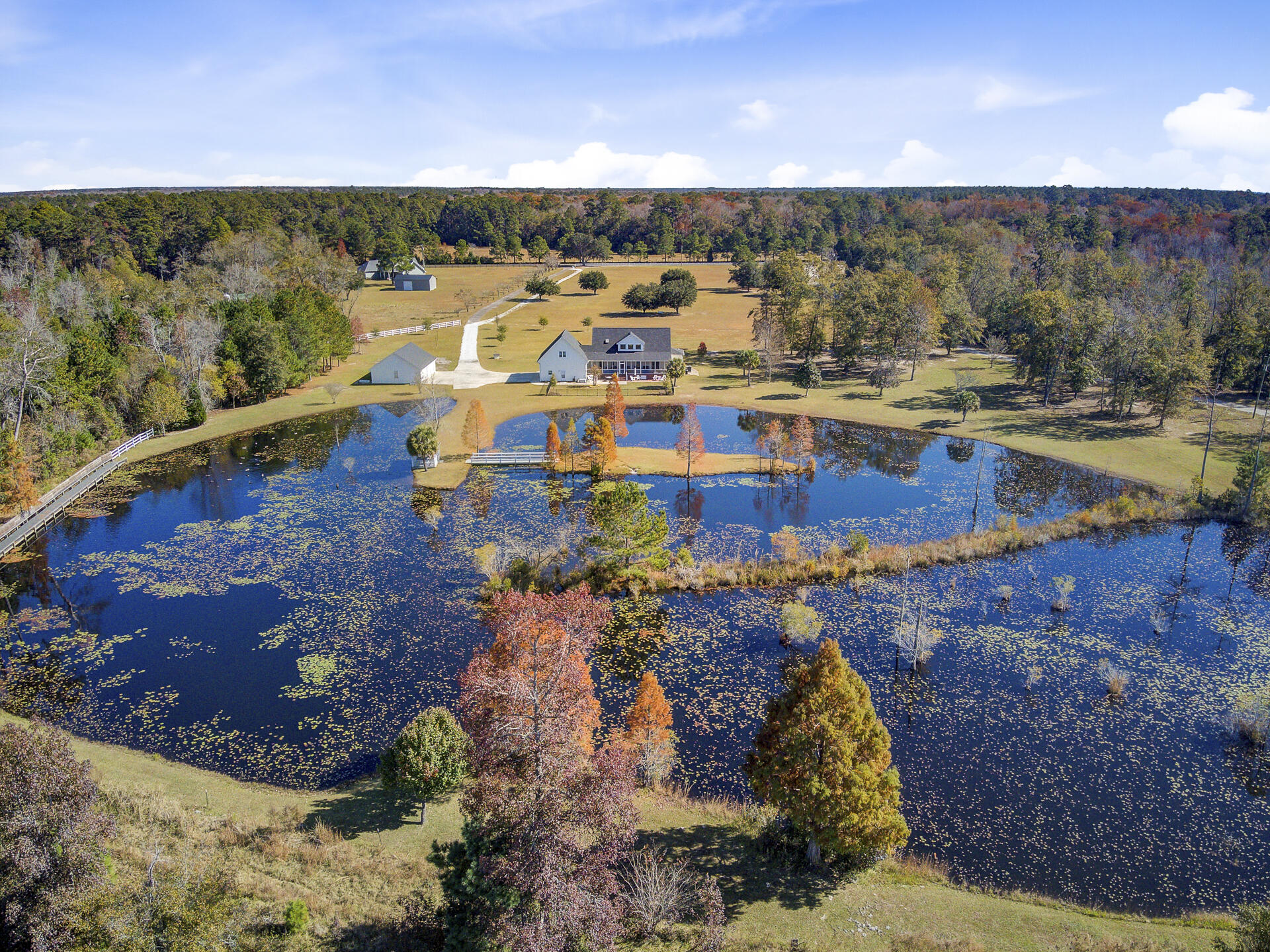 Cross, South Carolina, 29436, United States, 4 Bedrooms Bedrooms, ,3 BathroomsBathrooms,Residential,For Sale,1992832