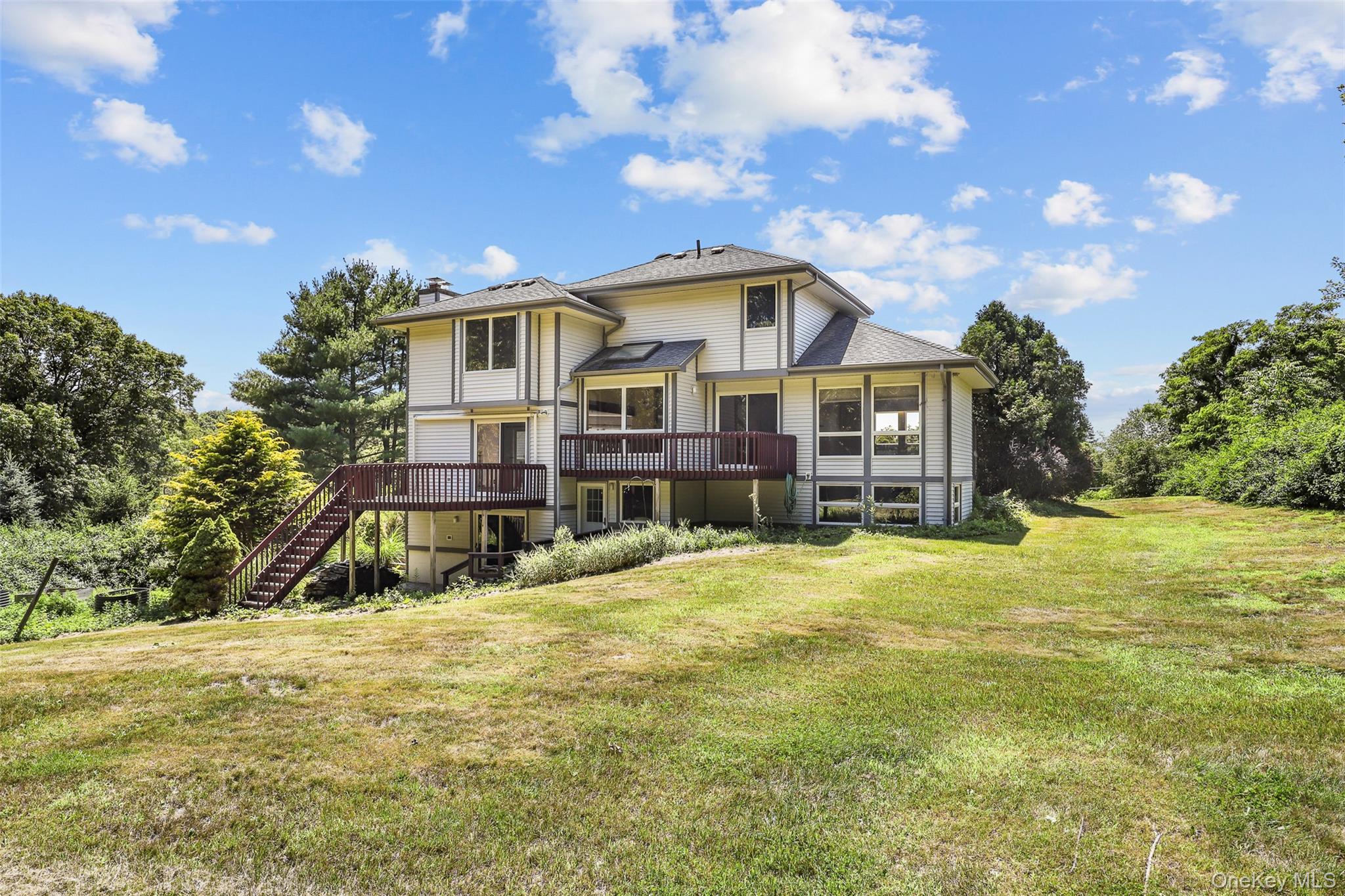 Verbank, New York, 12585, United States, 3 Bedrooms Bedrooms, ,4 BathroomsBathrooms,Residential,For Sale,1975434