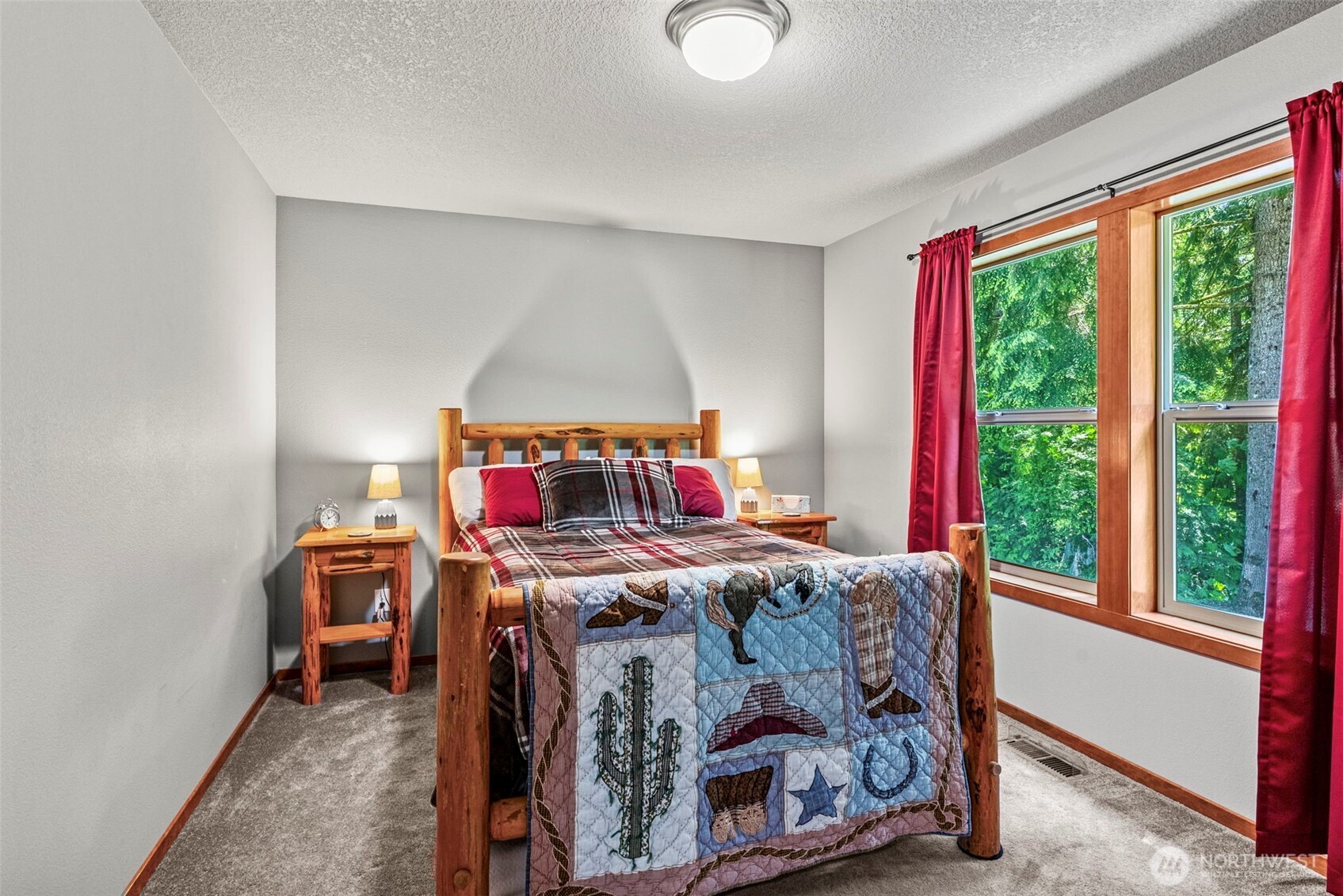 Castle Rock, Washington, 98611, United States, 3 Bedrooms Bedrooms, ,3 BathroomsBathrooms,Residential,For Sale,1836811