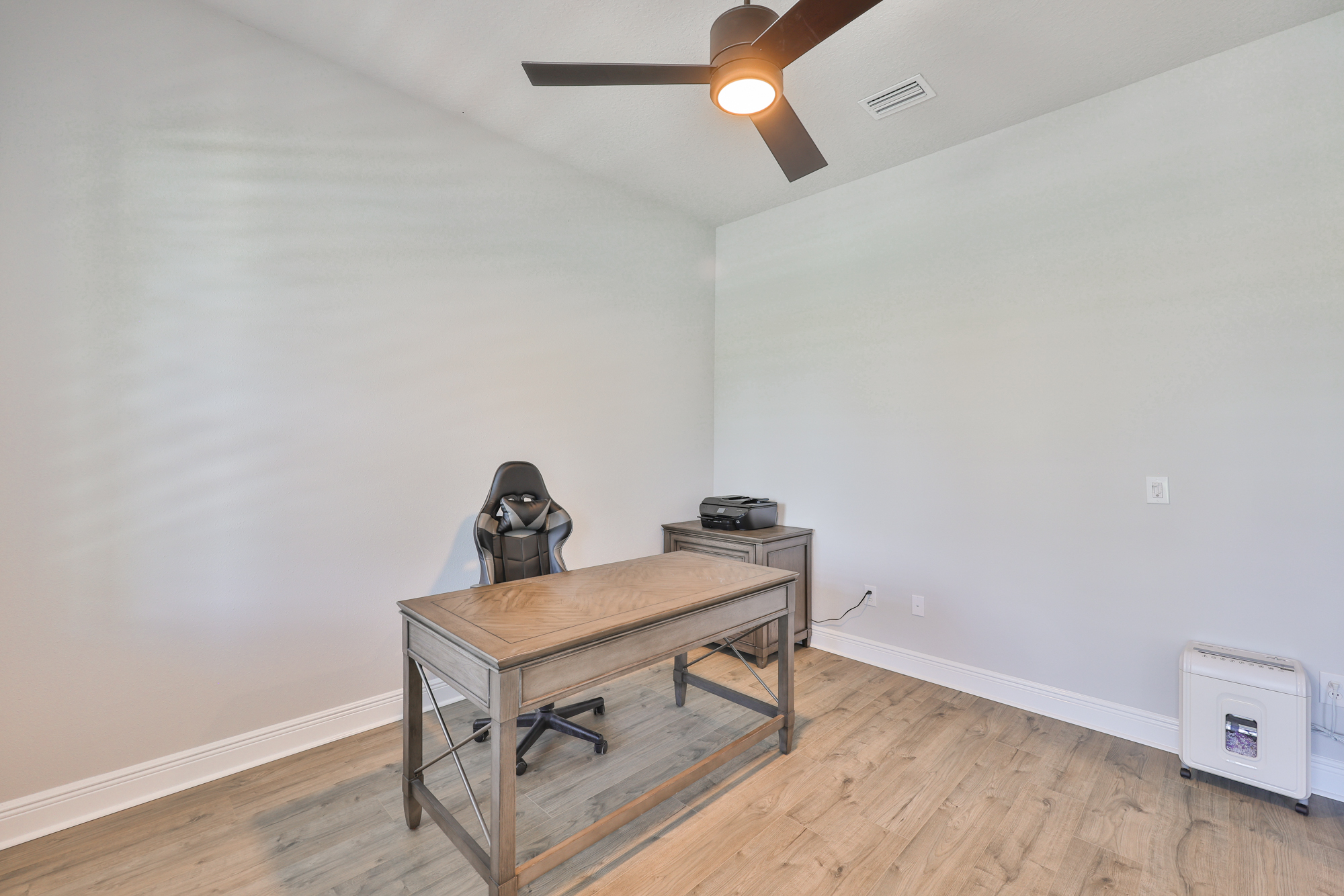 Apollo Beach, Florida, 33572, United States, 4 Bedrooms Bedrooms, ,3 BathroomsBathrooms,Residential,For Sale,1984278