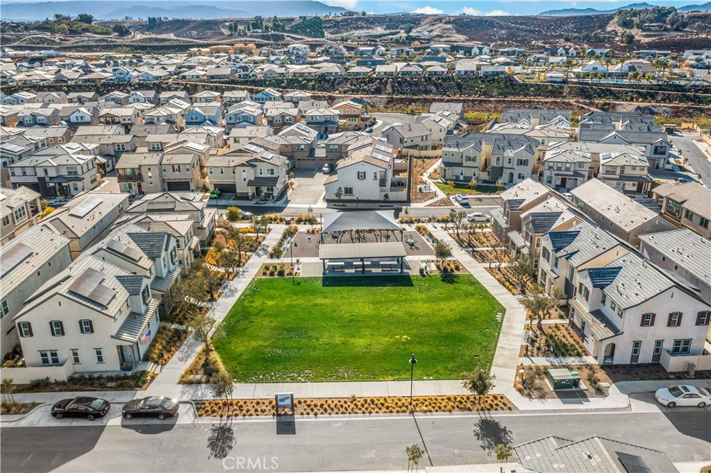 Temecula, California, 92591, United States, 2 Bedrooms Bedrooms, ,3 BathroomsBathrooms,Residential,For Sale,1931289