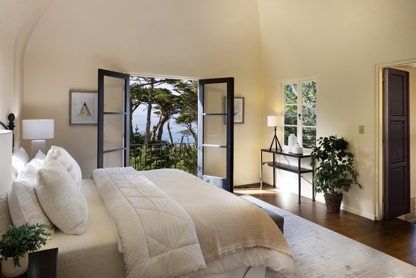 Pebble Beach, California, 93953, United States, 5 Bedrooms Bedrooms, ,5 BathroomsBathrooms,Residential,For Sale,1947438