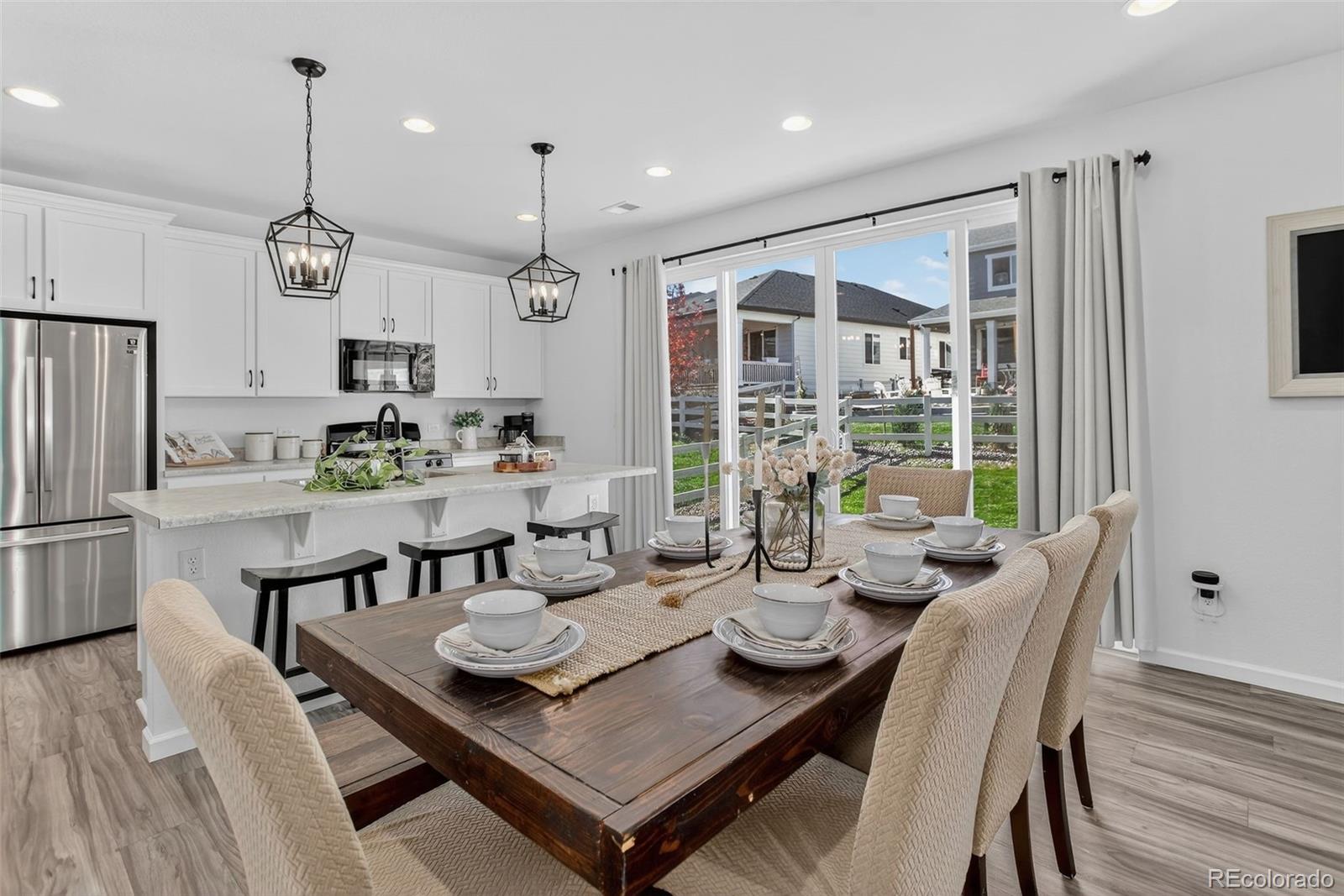 Castle Rock, Colorado, 80104, United States, 3 Bedrooms Bedrooms, ,2 BathroomsBathrooms,Residential,For Sale,1967525