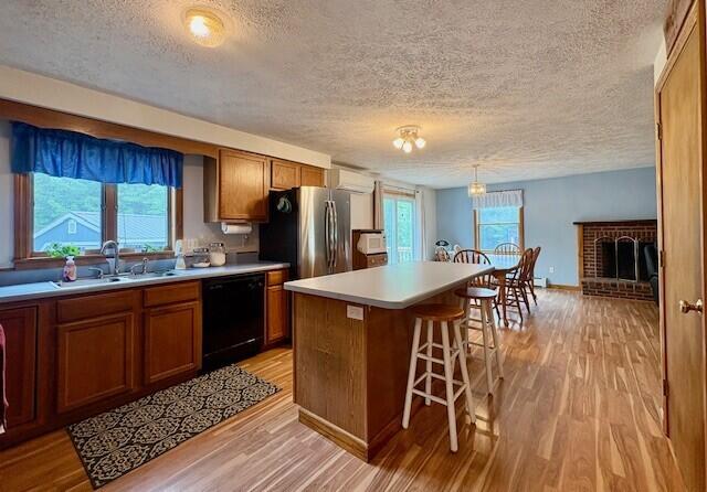 Waterboro, Maine, 04087, United States, 5 Bedrooms Bedrooms, ,3 BathroomsBathrooms,Residential,For Sale,1911570